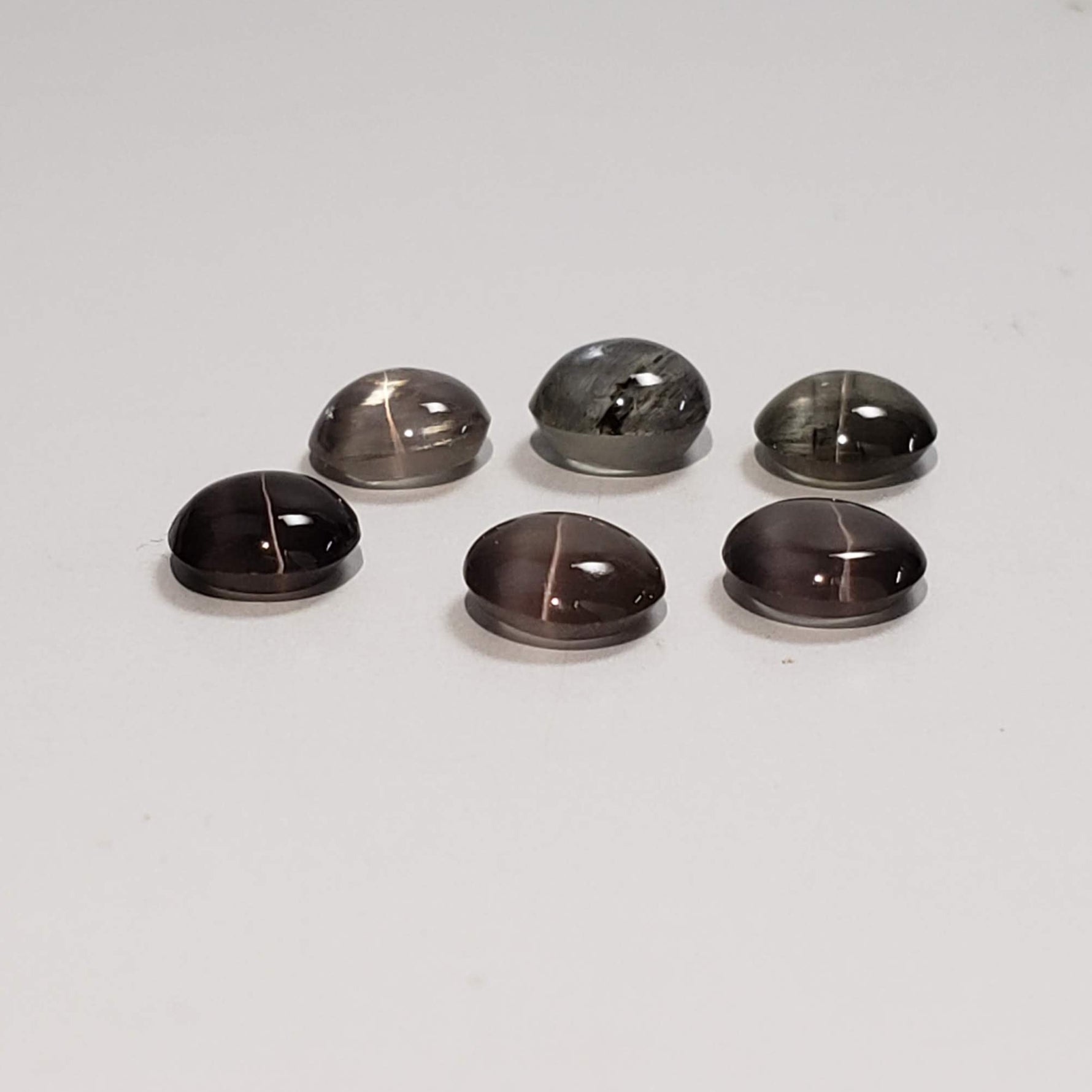  Sillimanite Cats Eye | 6 Piece Lot | Round Cabochon | Titanium | 5.7-6mm 5.2tcw 2