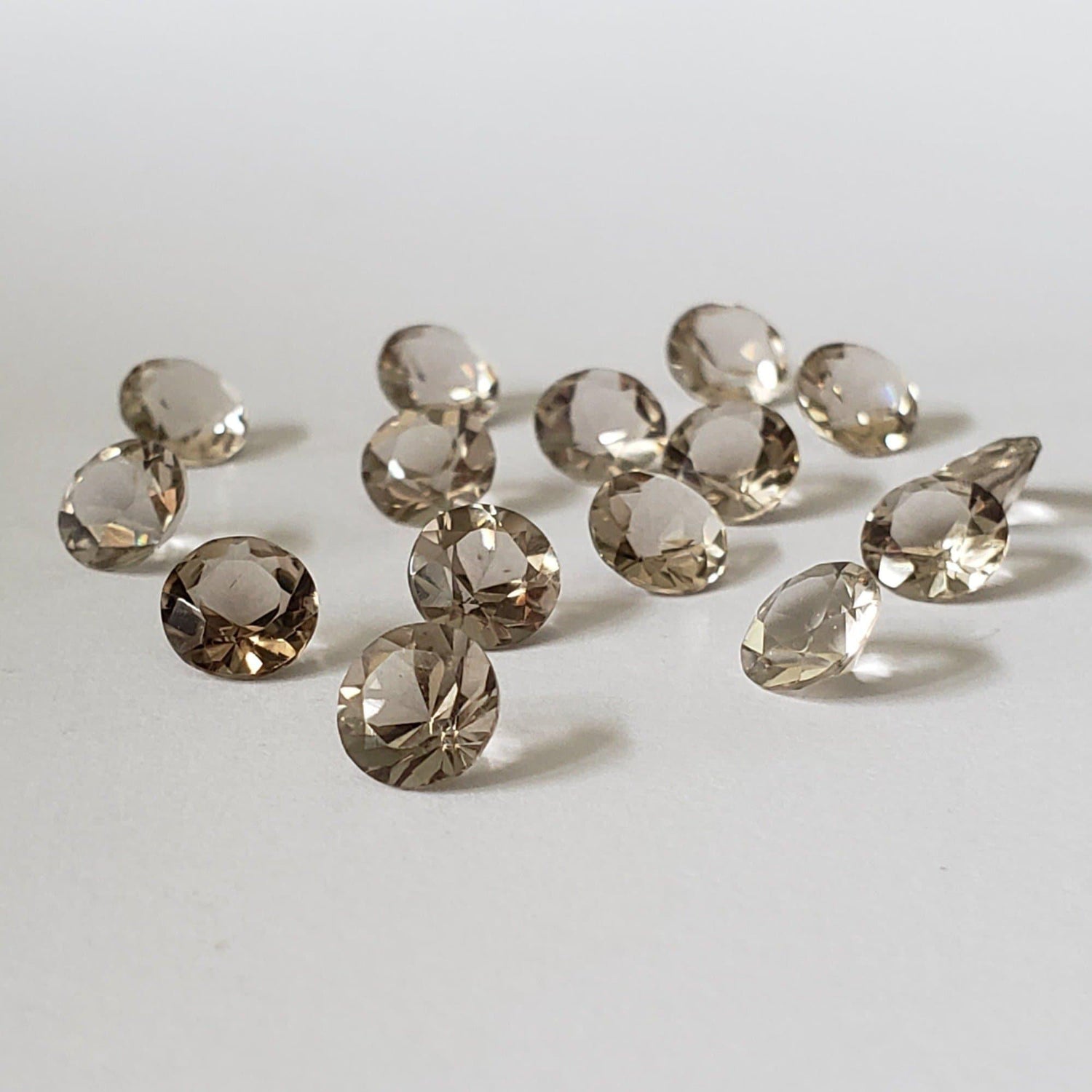  Smoky Quartz | Round Cut | 6 mm | SO24 1