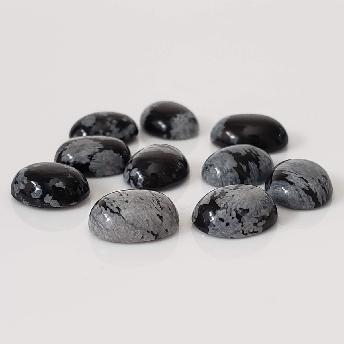 Snowflake Obsidian | 10 Piece Gemstone Lot | Oval Cabochon | 21.1tcw 2