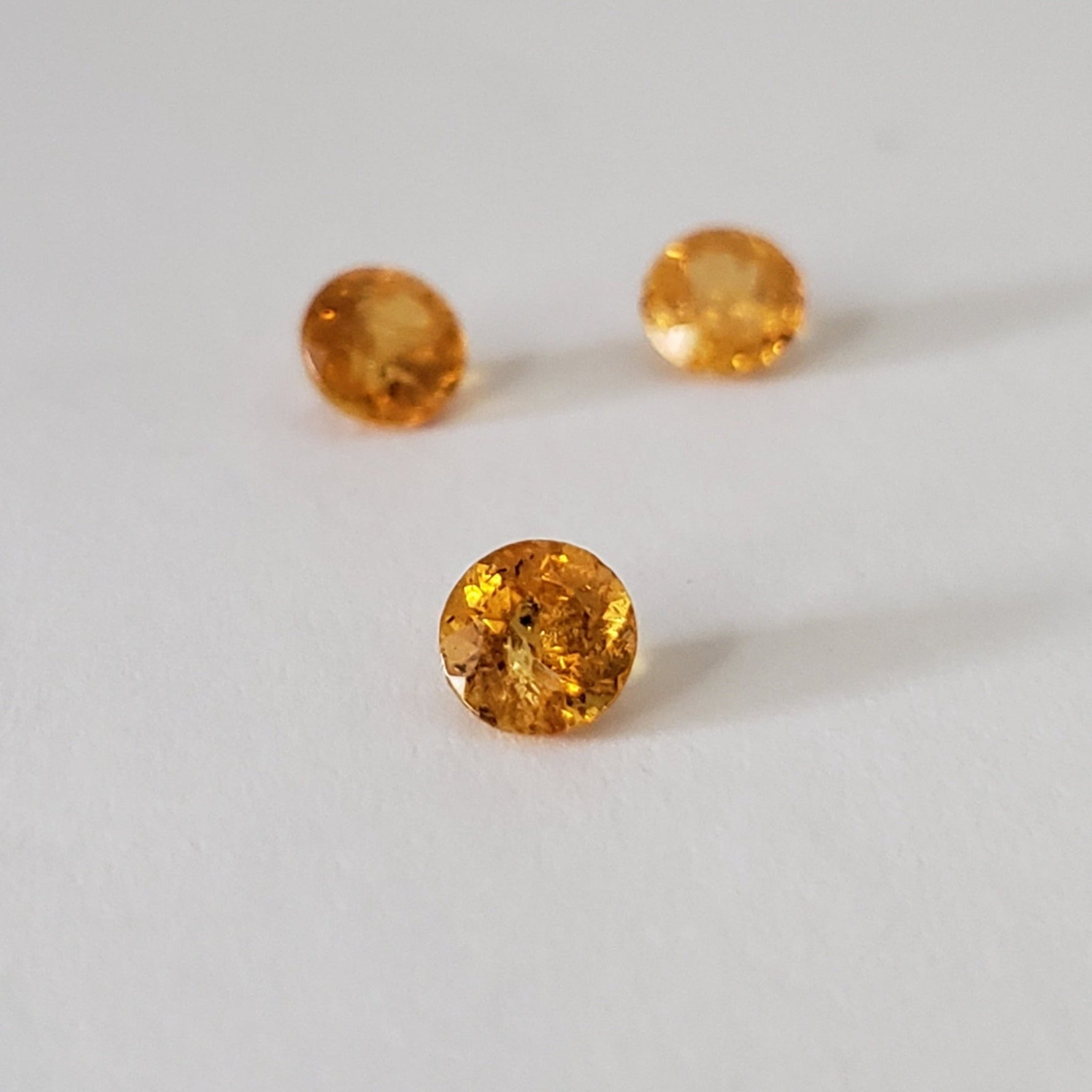  Spessartite Garnet | 3 piece Lot | Round Cut | 4.8mm 3
