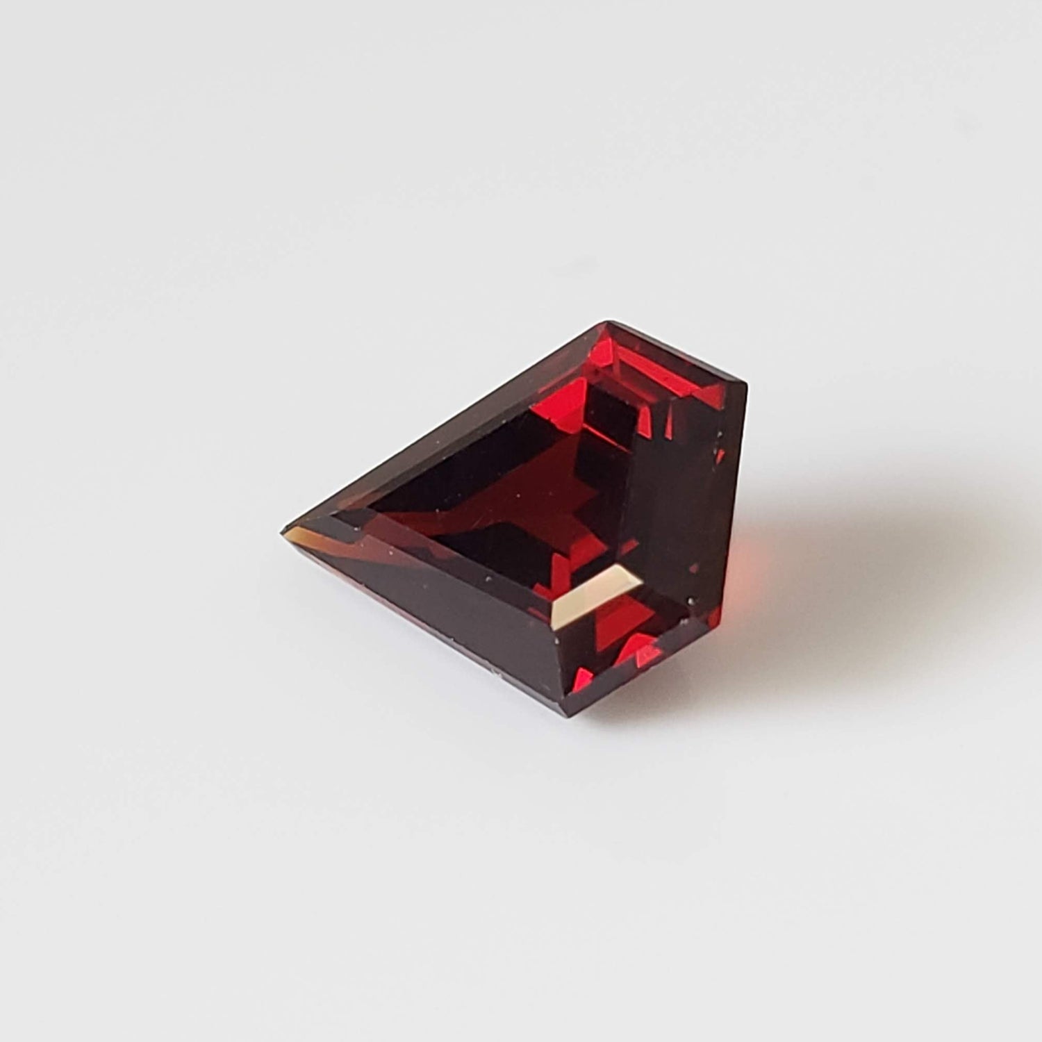  Spessartite Garnet | Kite Shape Cut | Dark Red Orange | 7.5x9.7mm 2.3ct 1