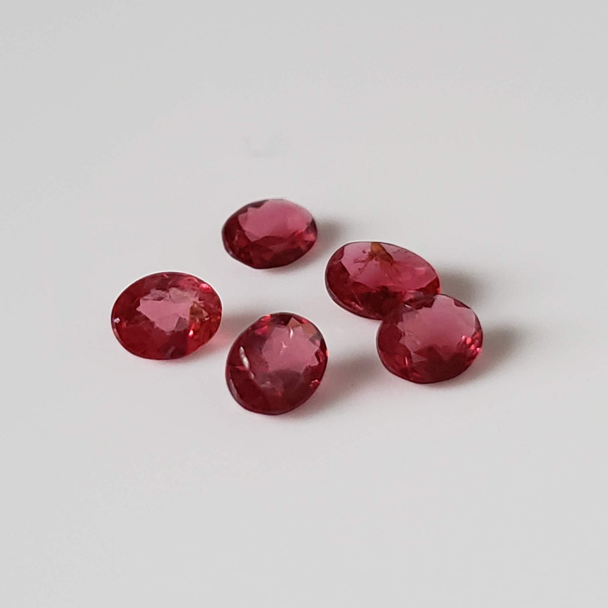  Spinel | 5 Piece Lot | Oval Cut | Red | 0.77tcw 1