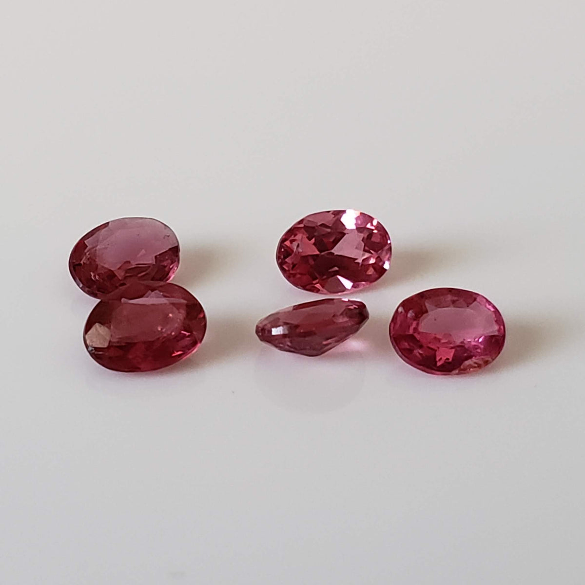  Spinel | 5 Piece Lot | Oval Cut | Red | 0.83tcw 2