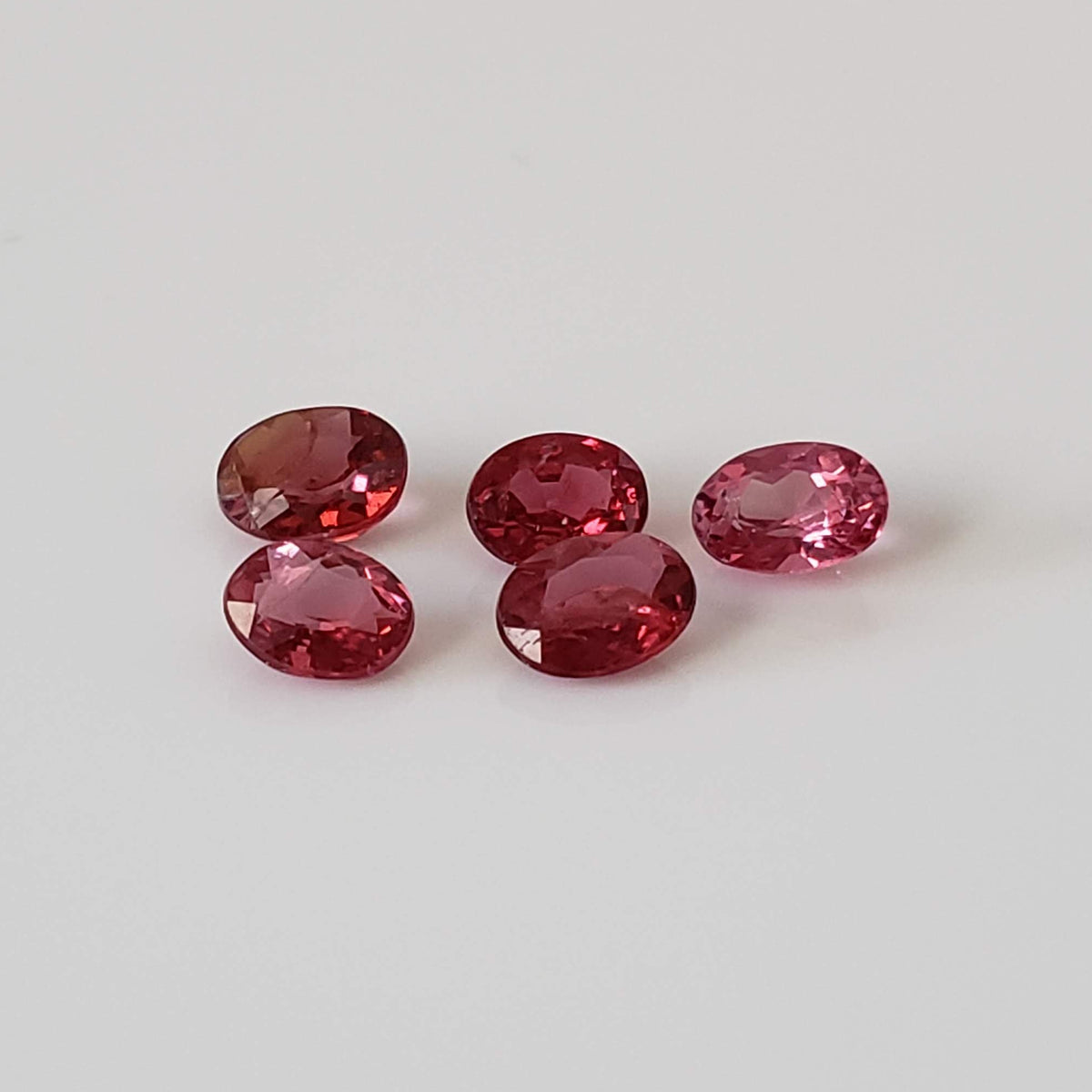  Spinel | 5 Piece Lot | Oval Cut | Red | 0.83tcw 