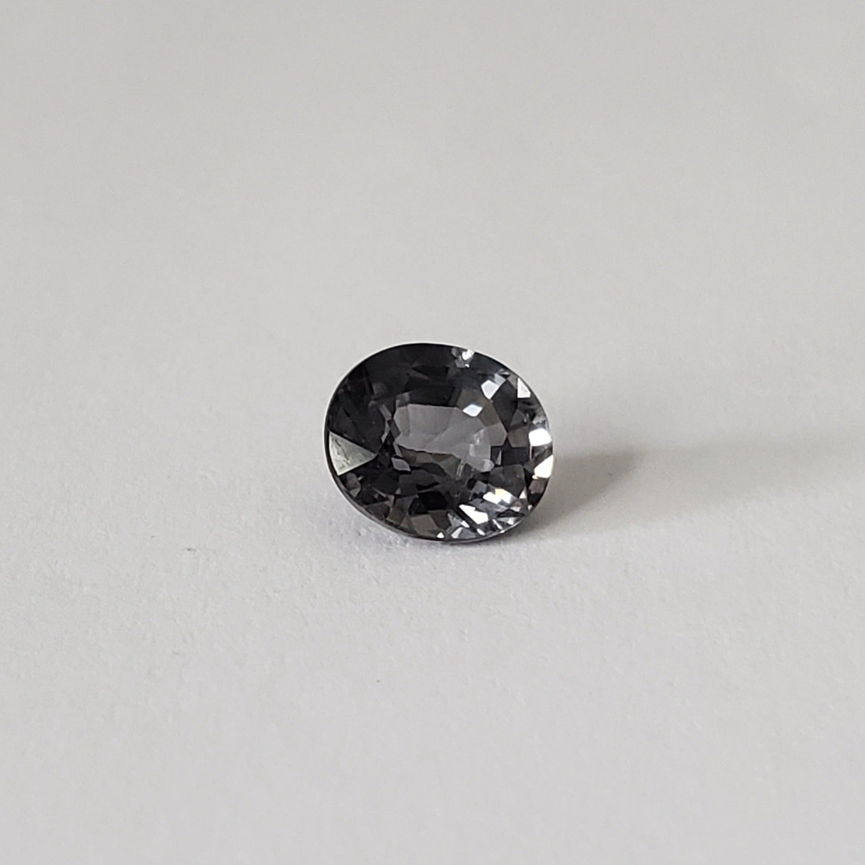  Spinel | Oval Cut | Silver | Natural | 7.2x6.3mm 1.5ct 