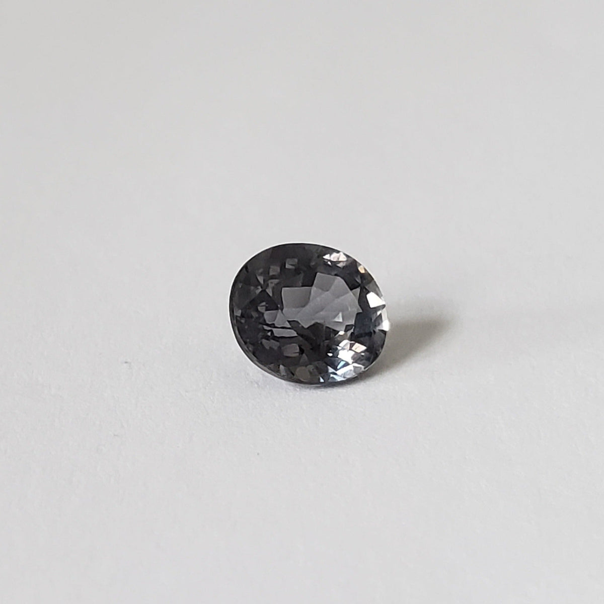 Spinel | Oval Cut | Silver | Natural | 7.2x6.3mm 1.5ct 2