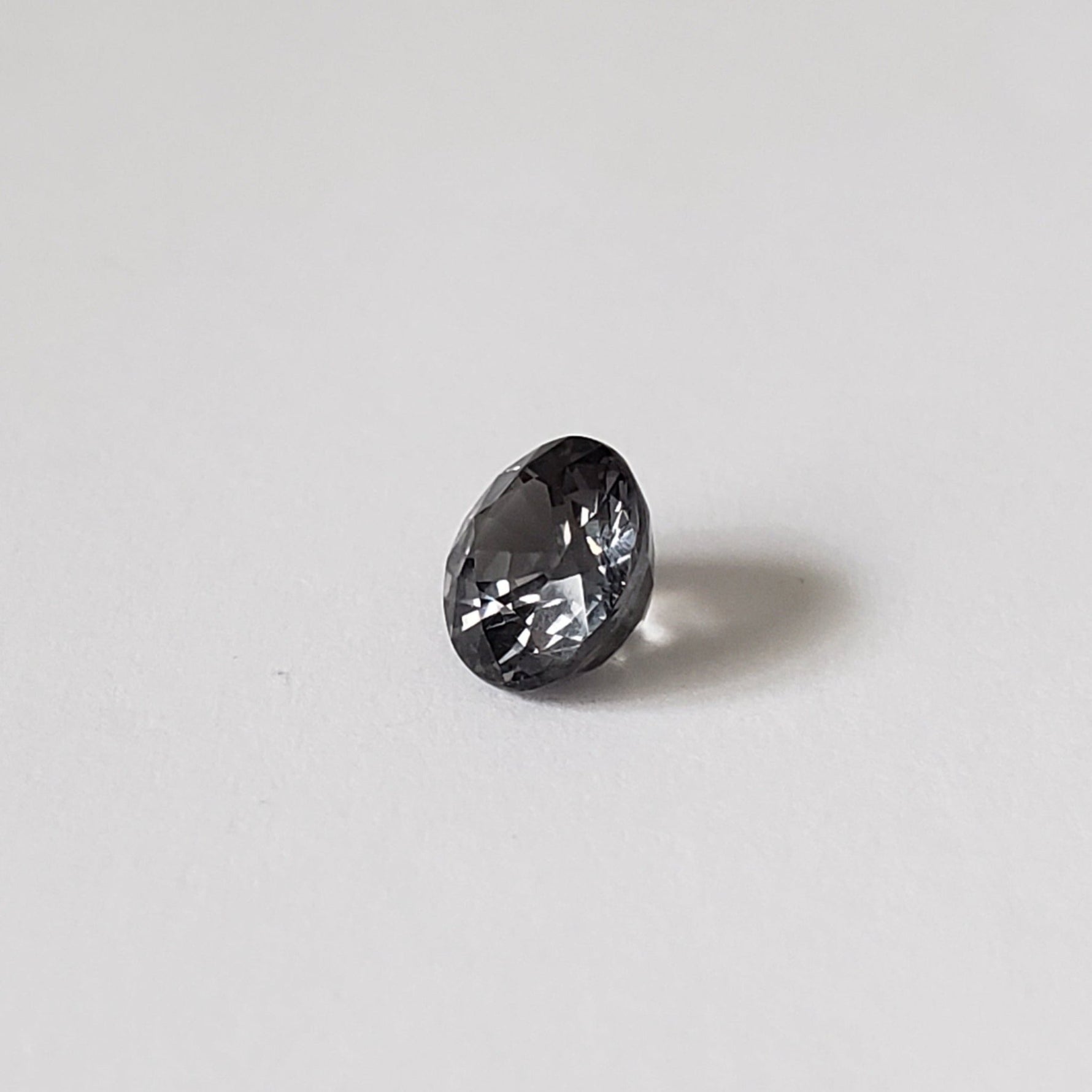  Spinel | Oval Cut | Silver | Natural | 7.2x6.3mm 1.5ct 3