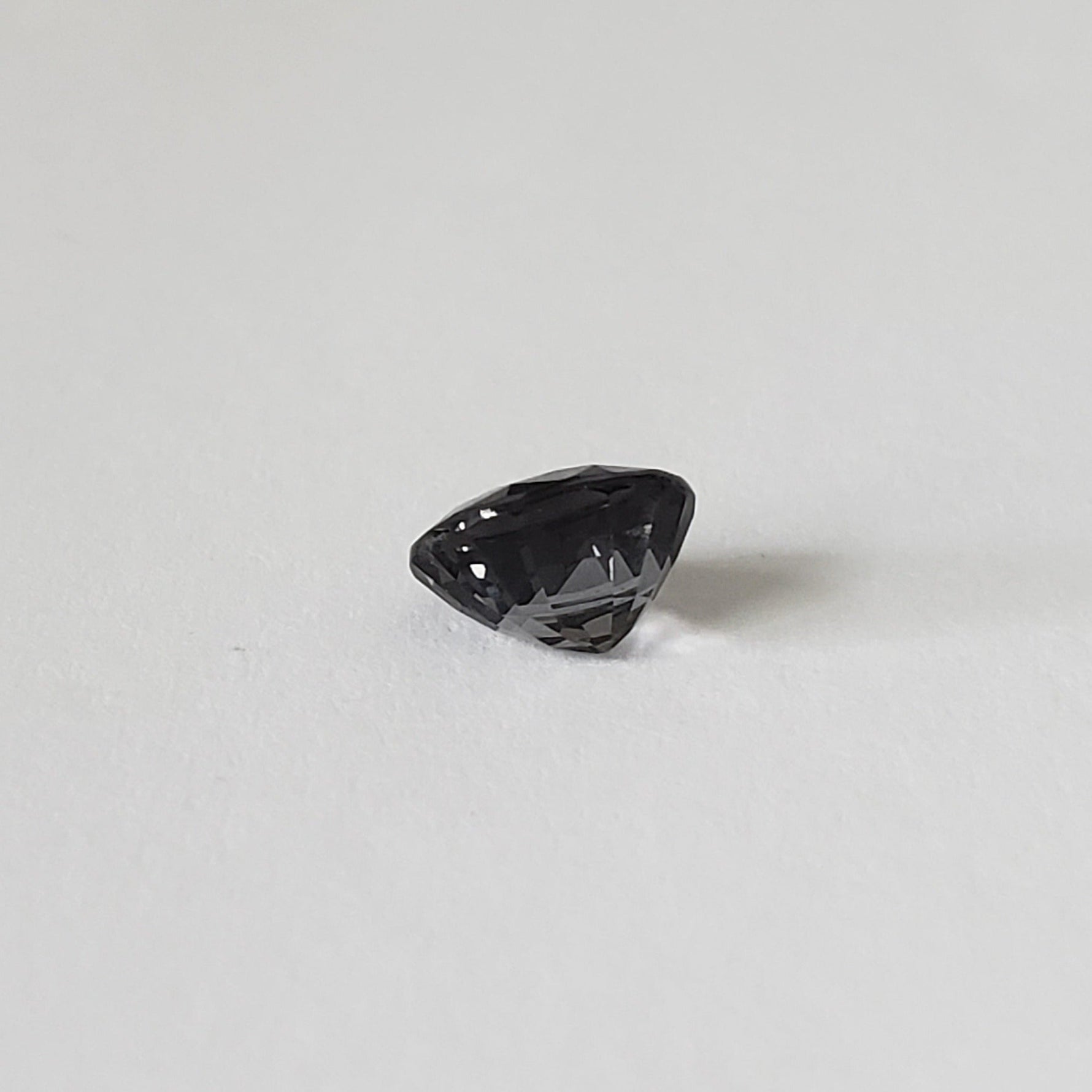  Spinel | Oval Cut | Silver | Natural | 7.2x6.3mm 1.5ct 5