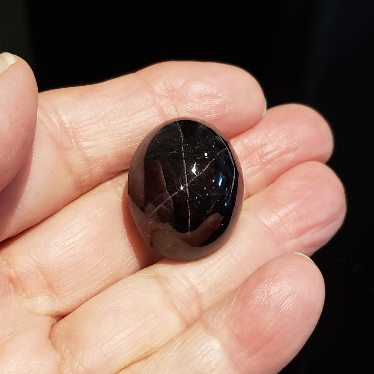  Star Garnet | Untreated Garnet | Oval Cabochon | Blood Red | 27.7x22.3mm 133.5ct 