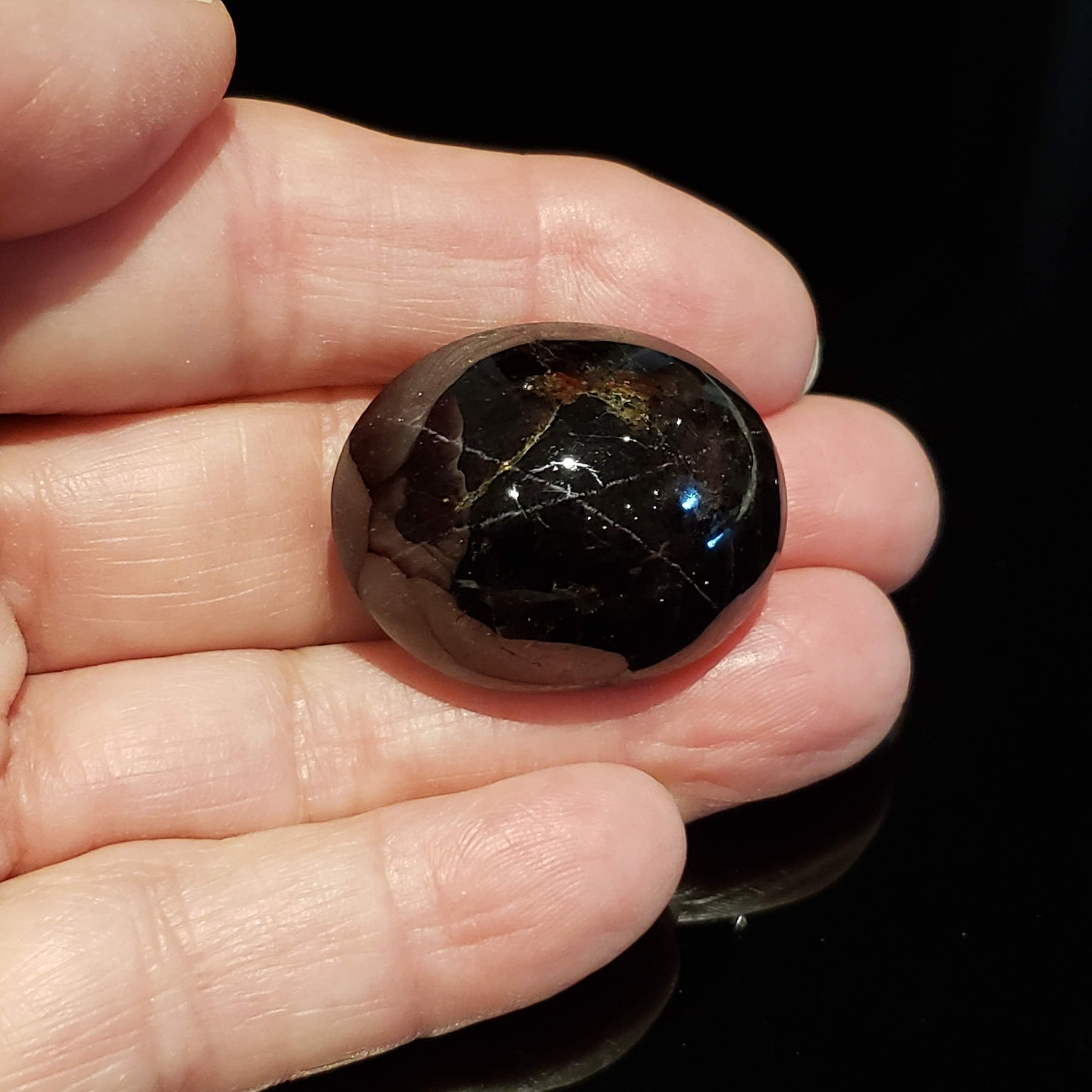  Star Garnet | Untreated Garnet | Oval Cabochon | Blood Red | 33x26.8mm 185.2ct 