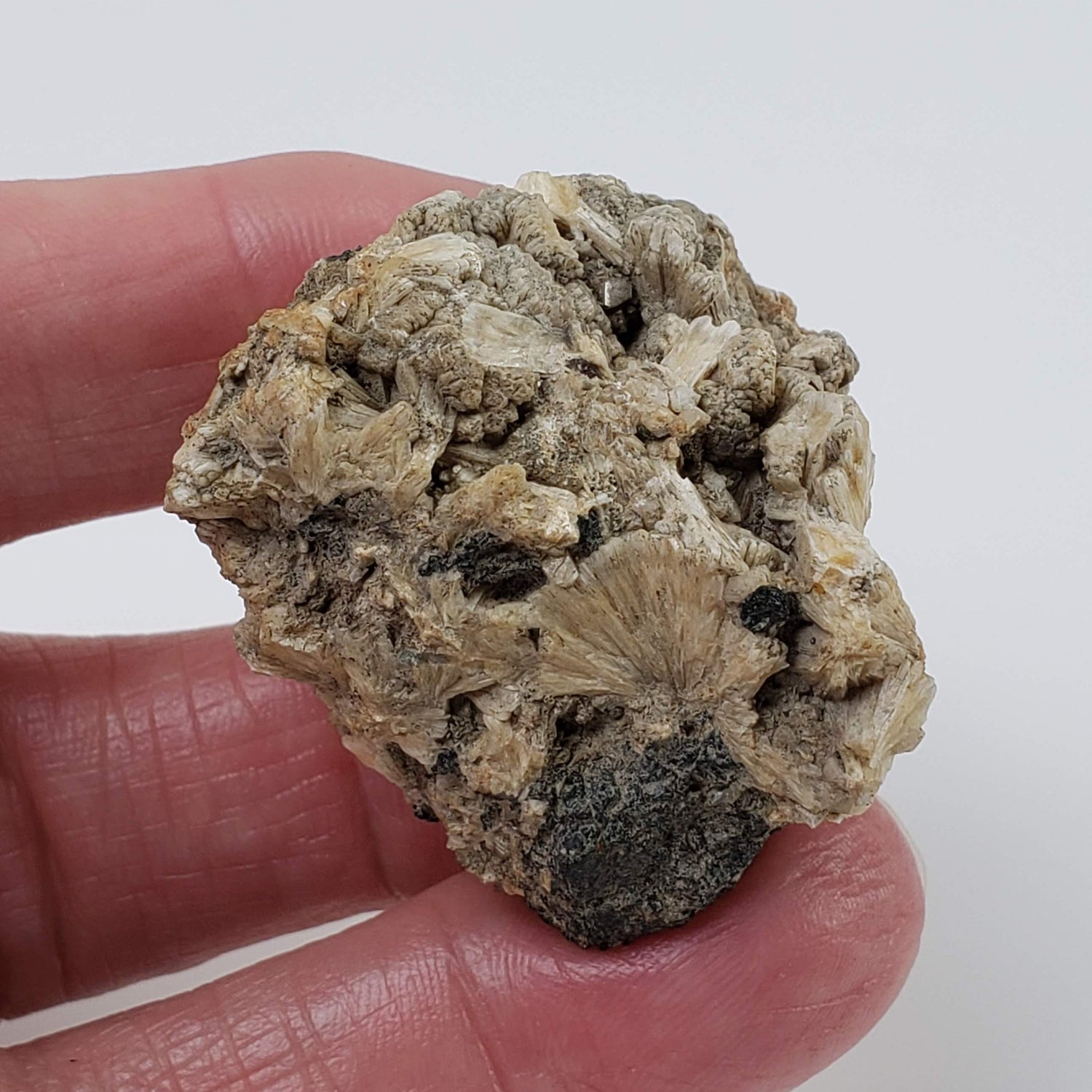  Stilbite, Heulandite and Chabazite Crystals | 27 gr | ZEC near Maniwaki | Quebec Canada 