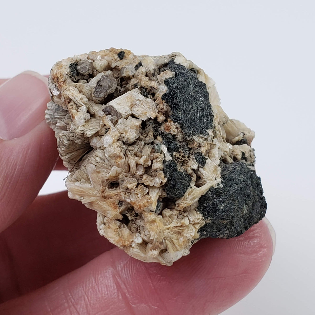  Stilbite, Heulandite and Chabazite Crystals | 27 gr | ZEC near Maniwaki | Quebec Canada 1