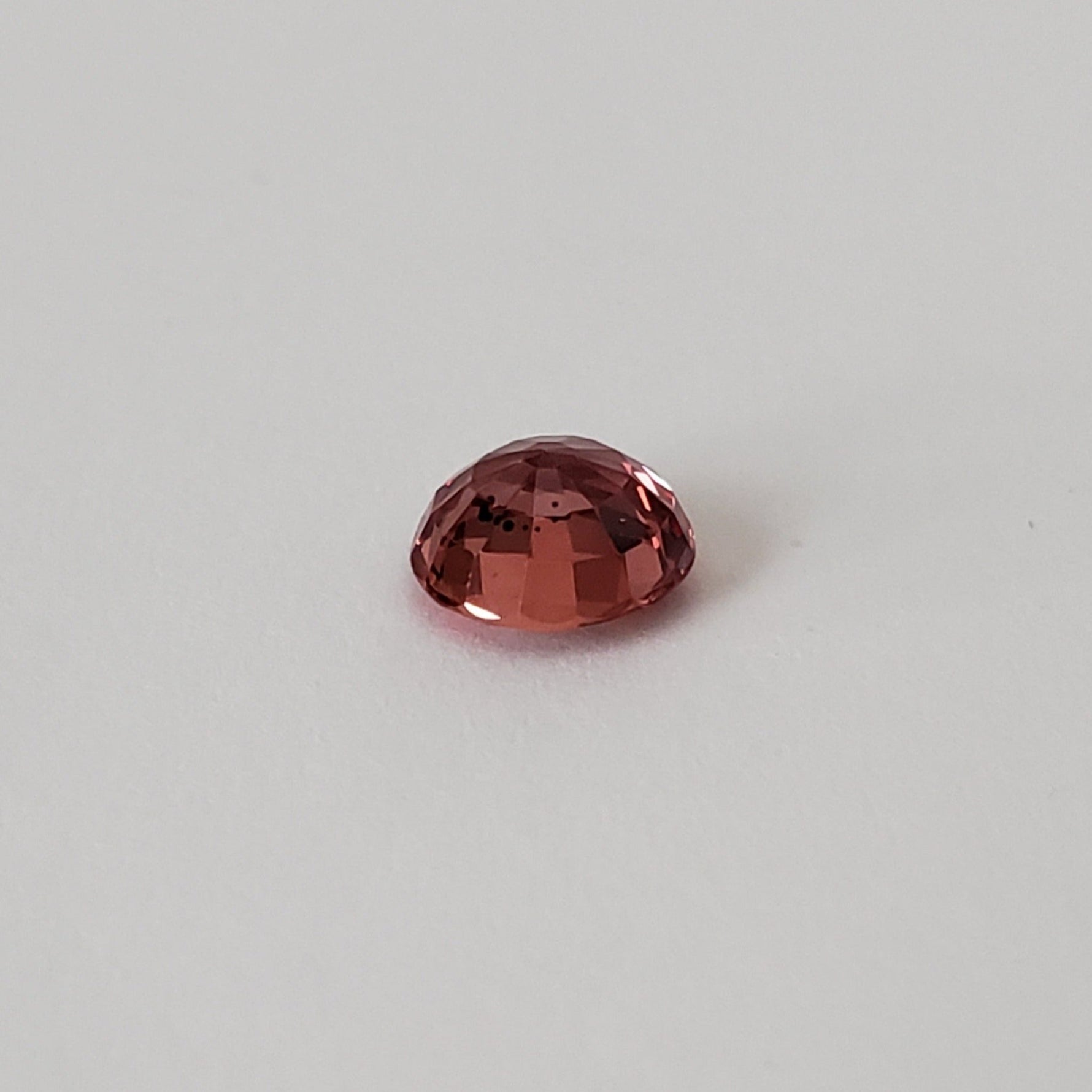  Sunset Sapphire | Round Cut | Red | 6.5mm 1.3ct | SO24 6