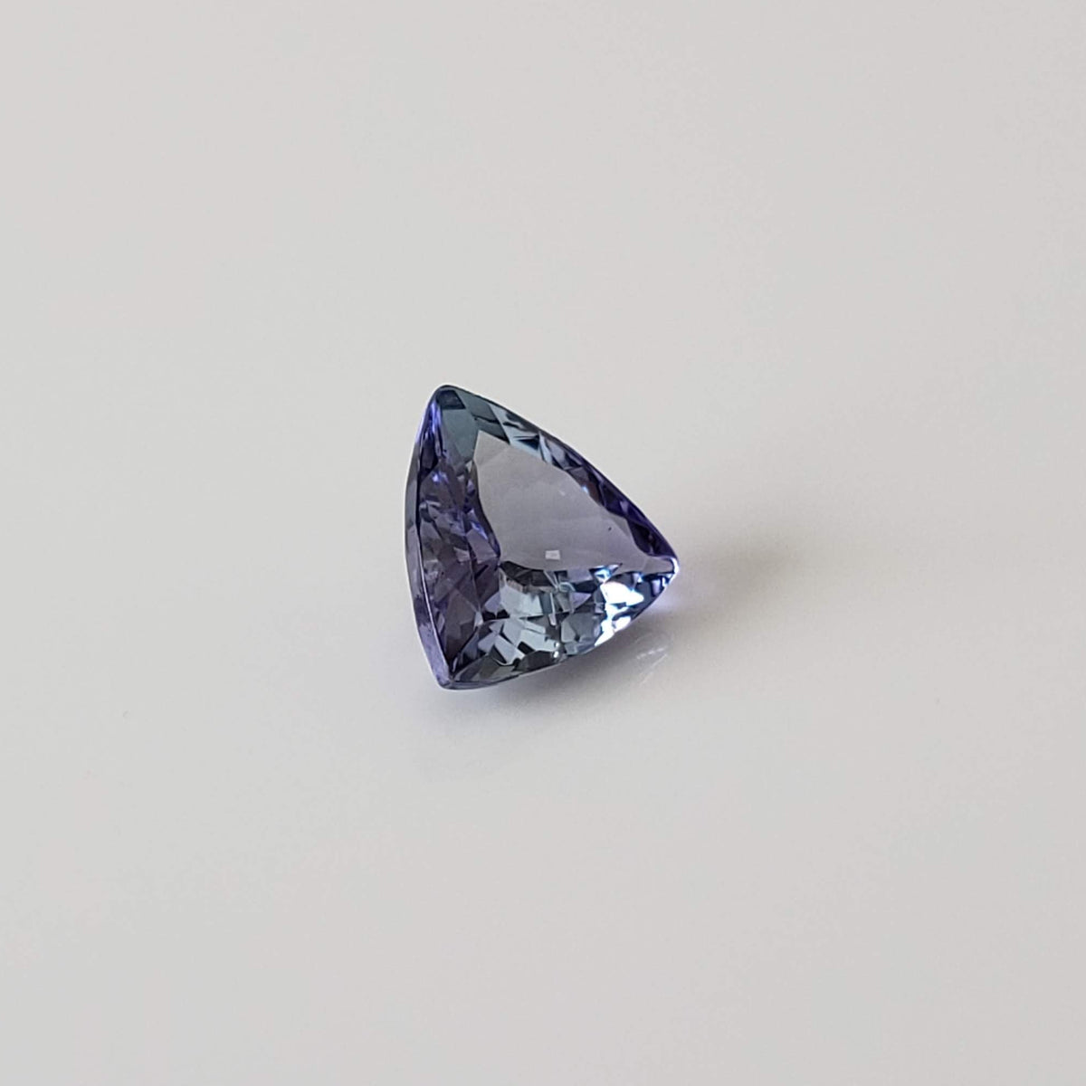  Tanzanite | Trilliant Cut | 5.8mm 0.74ct 3