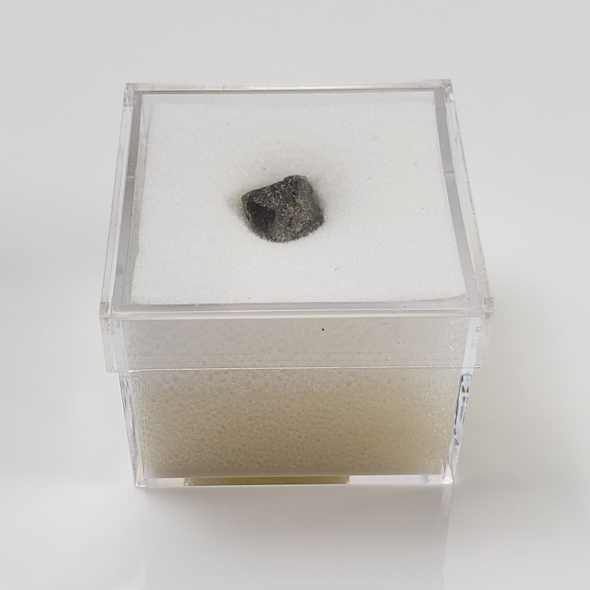  Tatahouine Green Meteorite | 0.35 Grams | Individual | Diogenite | 1931 Rare Observed Fall | Tunisia | SO24 6