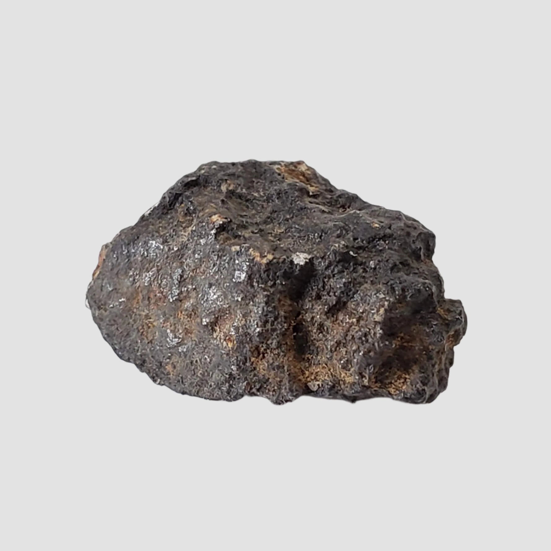  Thuathe Meteorite | 3 gr | H4-5 Chondrite | Observed Fall | Lesotho | 99% Crusted 4