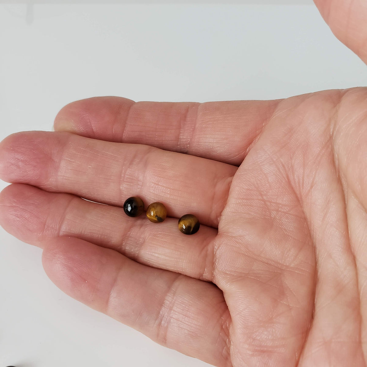 Tigers Eye | 10 Piece Gemstone Lot  Round Cabochon | Golden Brown | 10.1tcw 7