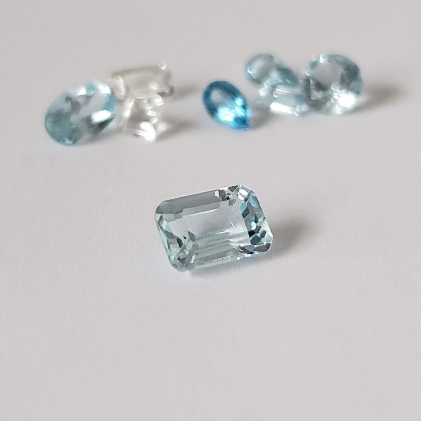  Topaz | 8 Piece Topaz Lot | Mixed Shape and Size | 3.6tcw 5