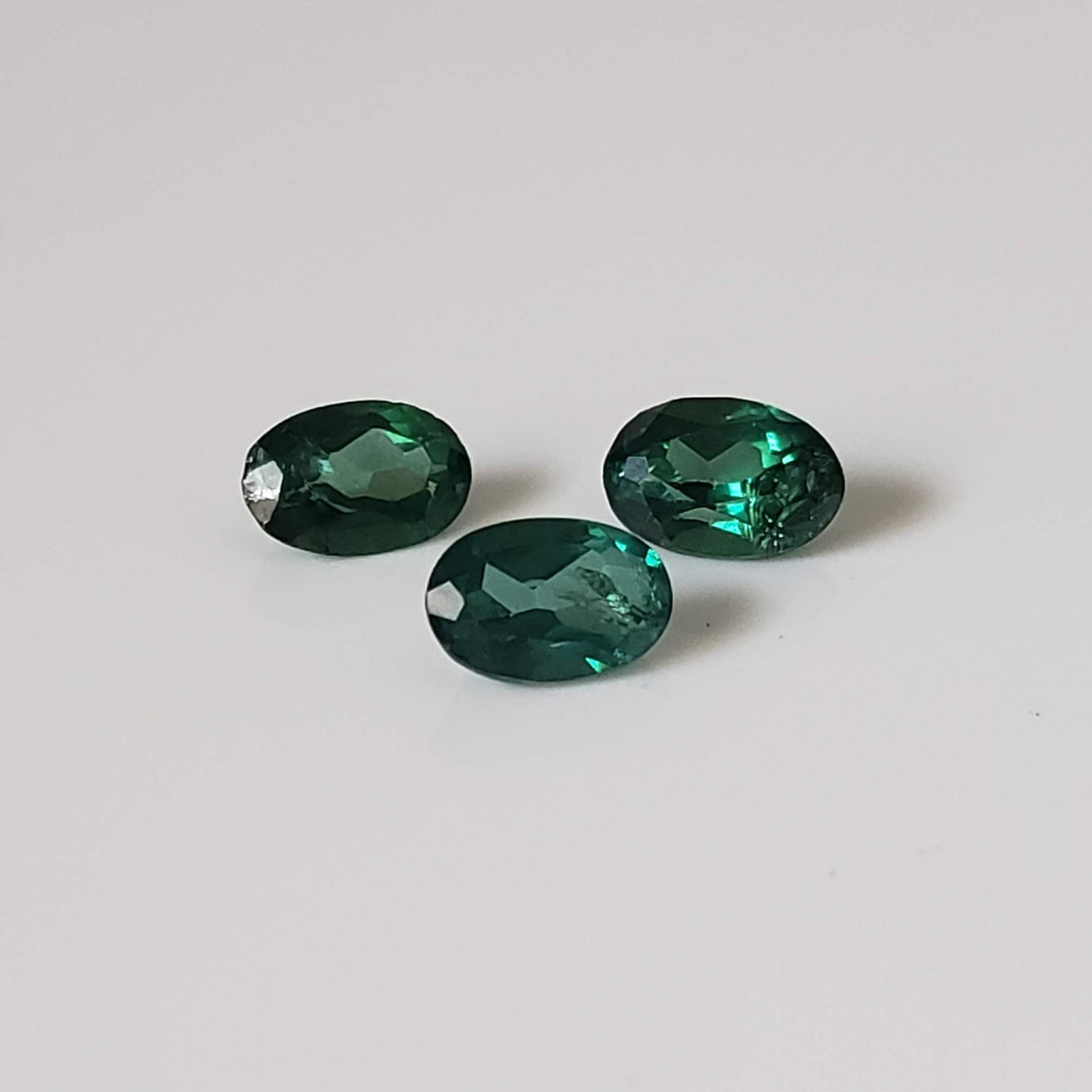  Topaz | 9 Piece Lot | Oval Cut | Emerald Green | 5.8-6.0x3.8-4.0mm 5
