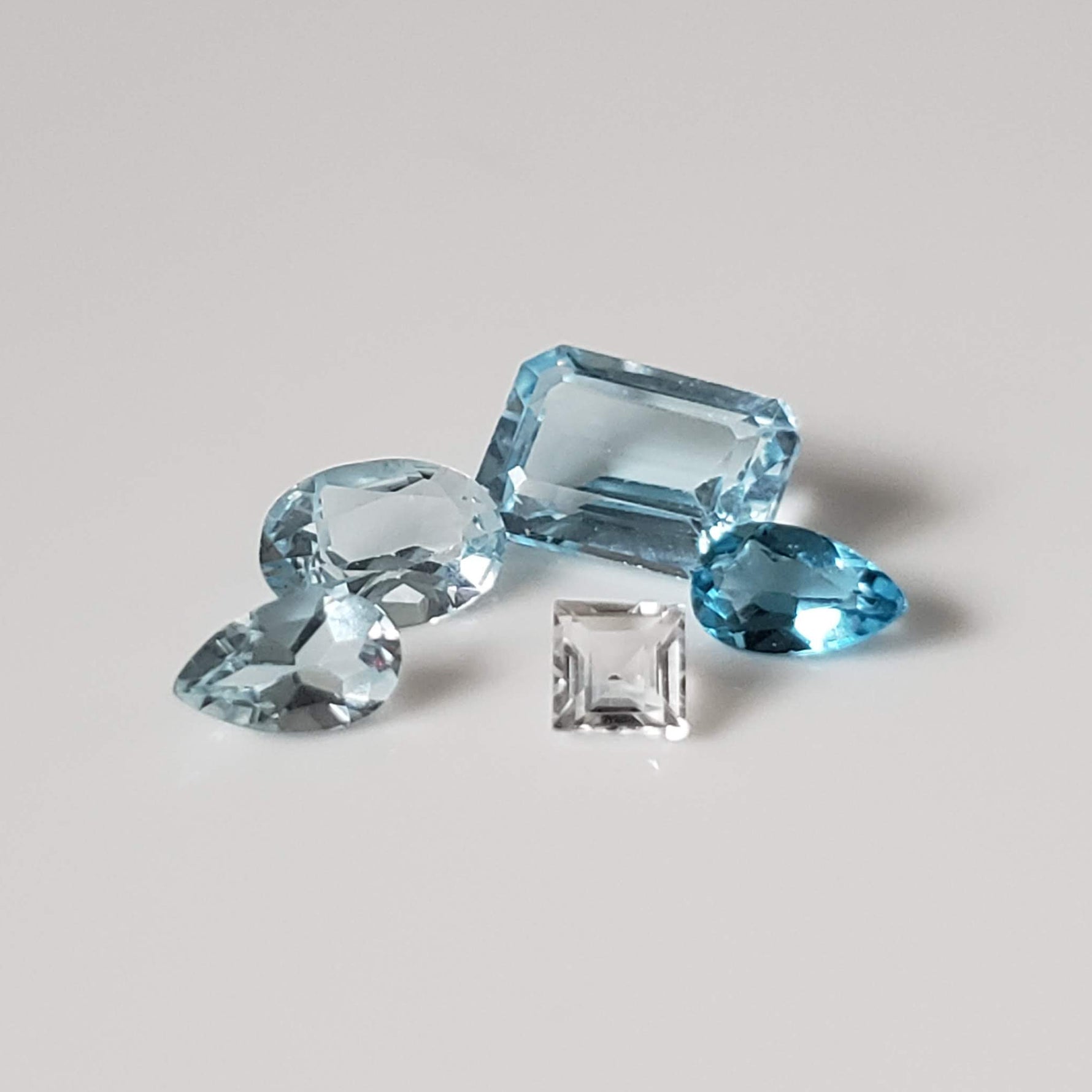  Topaz | 9 Piece Topaz Lot | Mixed Shape and Size | 3.5tcw 4