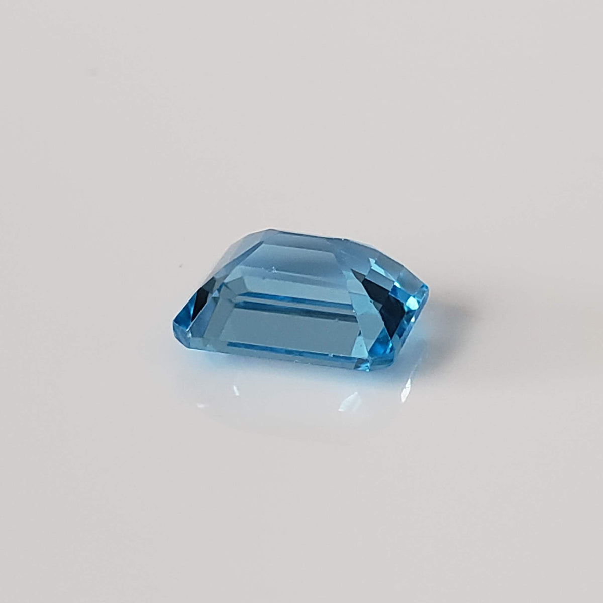  Topaz | Octagon Cut | Swiss Blue | 10x8mm 4.05ct 7
