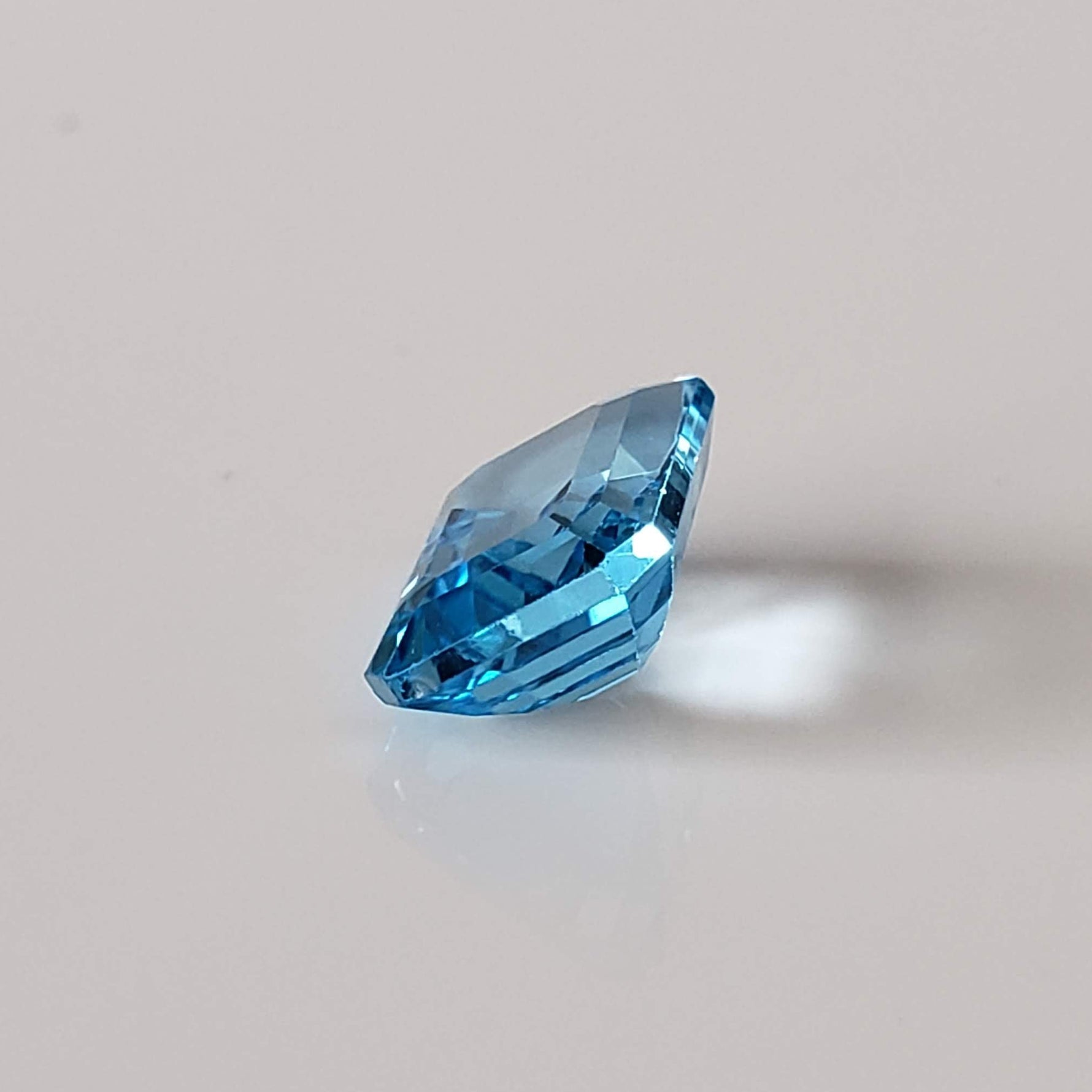  Topaz | Octagon Cut | Swiss Blue | 10x8mm 4.05ct 5