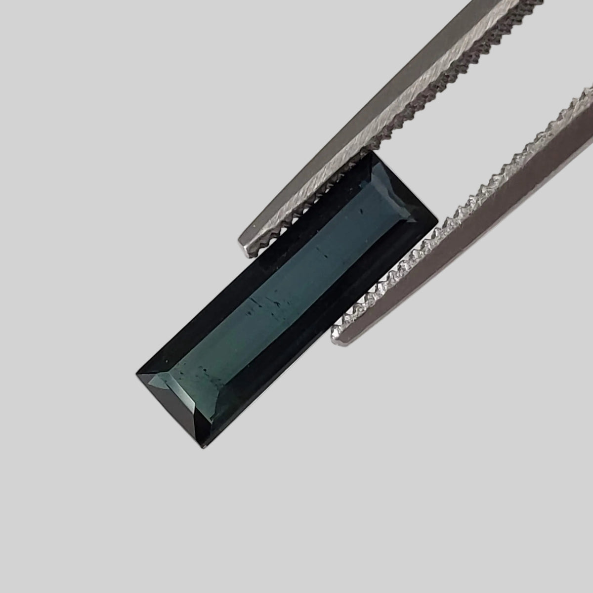  Tourmaline | Baguette Cut | Dark Neon Green | 11.2x3.5mm 0.94ct | Africa 