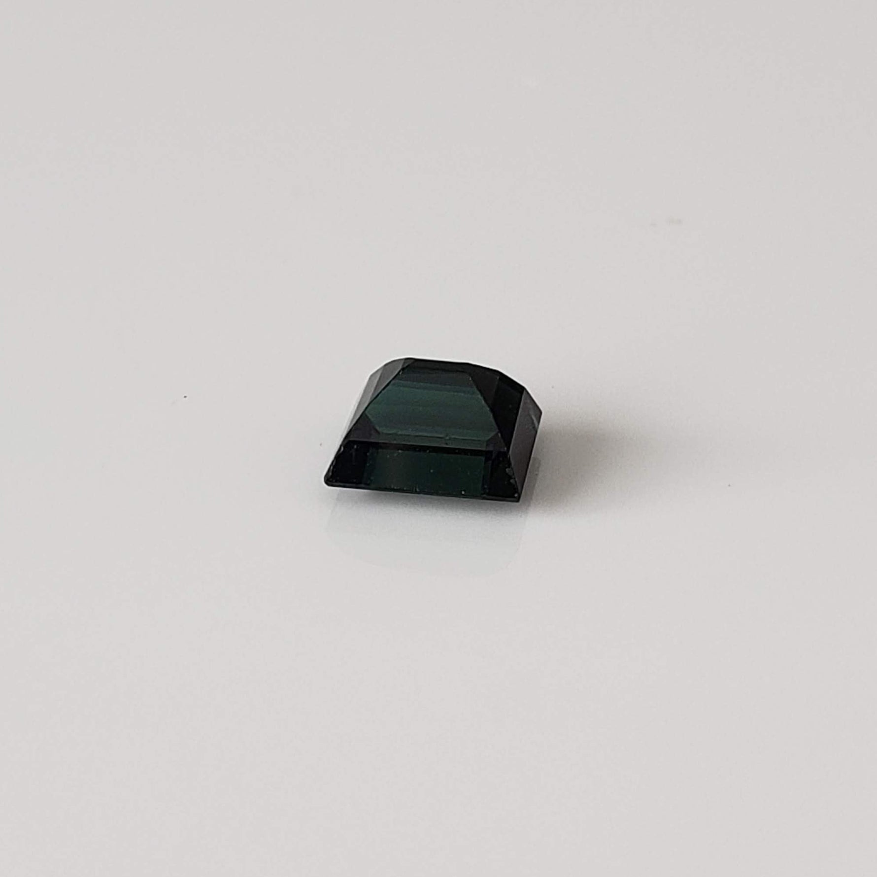  Tourmaline | Baguette Cut | Dark Neon Green | 5.7x5.1mm 0.93ct 7