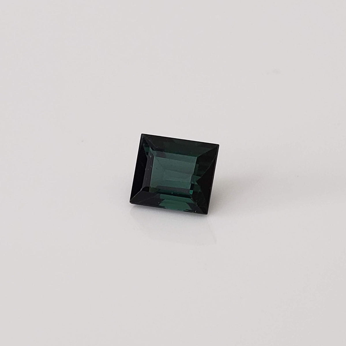  Tourmaline | Baguette Cut | Dark Neon Green | 5.7x5.1mm 0.93ct 5