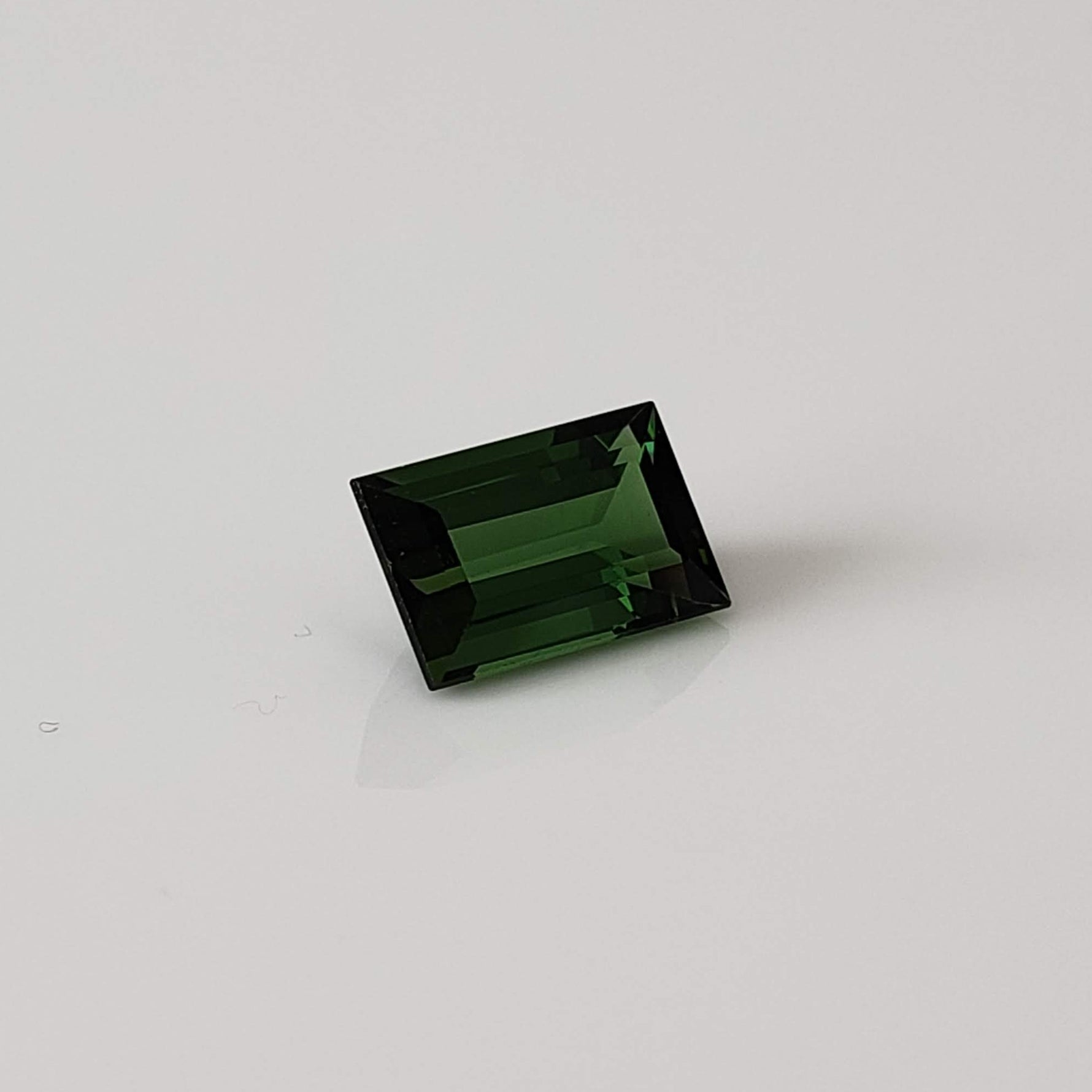  Tourmaline | Baguette Cut | Neon Green | 8.8x5mm 1.69ct 4