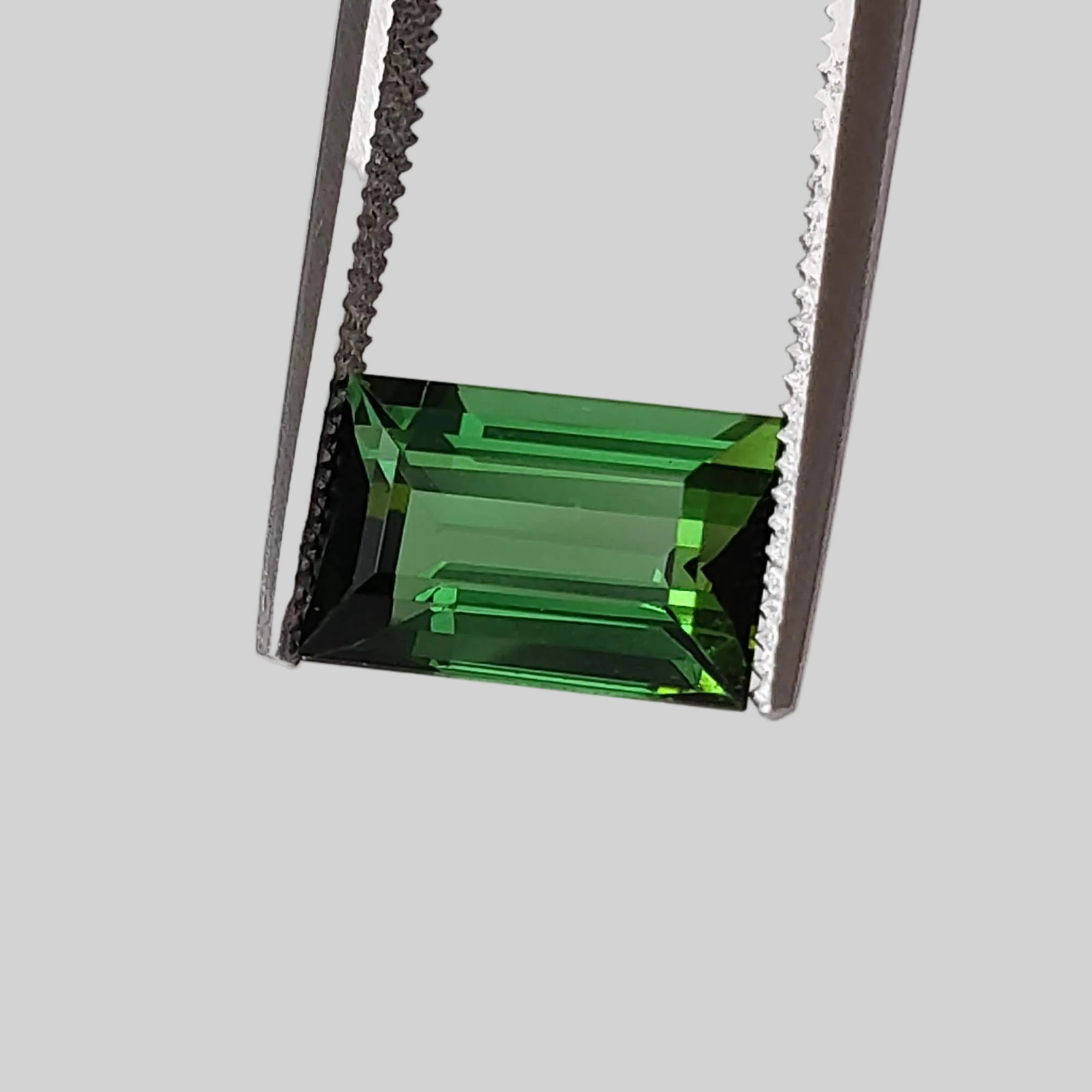 Tourmaline | Baguette Cut | Neon Green | 8.8x5mm 1.69ct 1