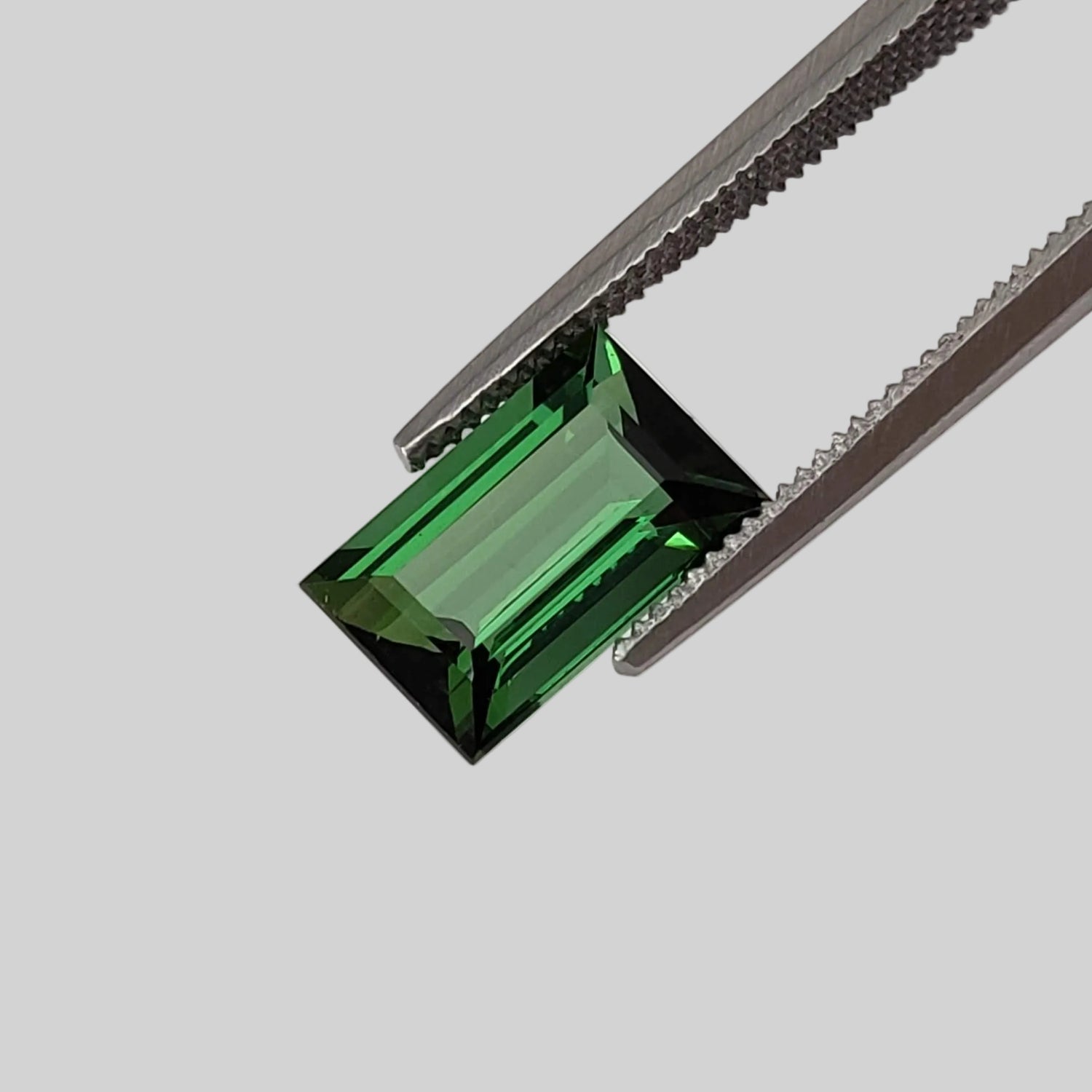  Tourmaline | Baguette Cut | Neon Green | 8.8x5mm 1.69ct 