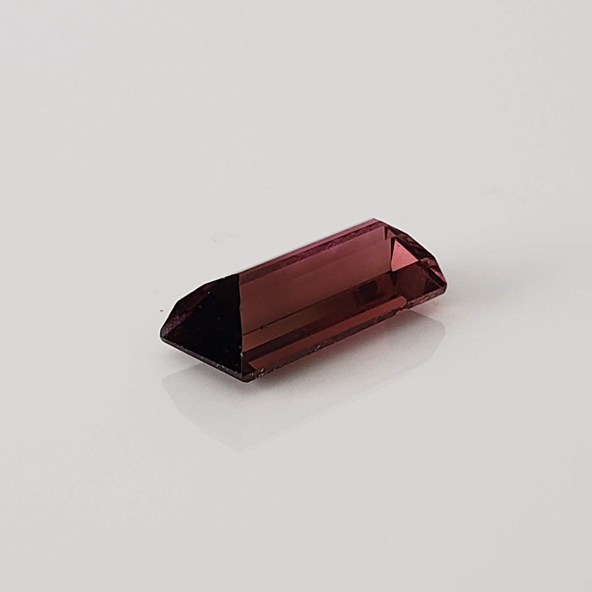  Tourmaline | Baguette Cut | Pinkish Orange | 14.4x6.2mm 4.55ct 5