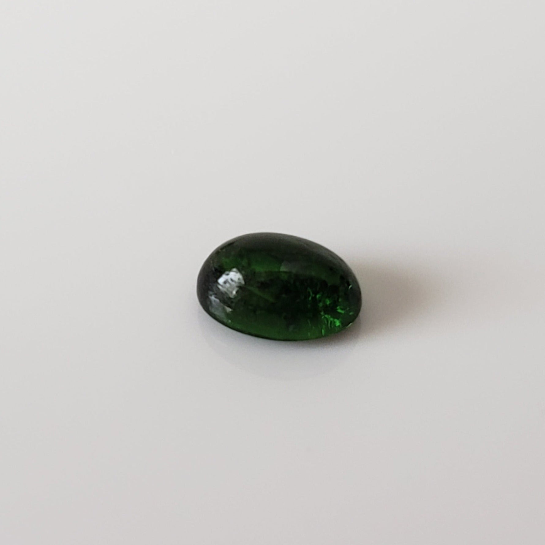  Tourmaline | Oval Cabochon | Chrome Green | 5.7x3.8mm 0.5ct | SO24 4