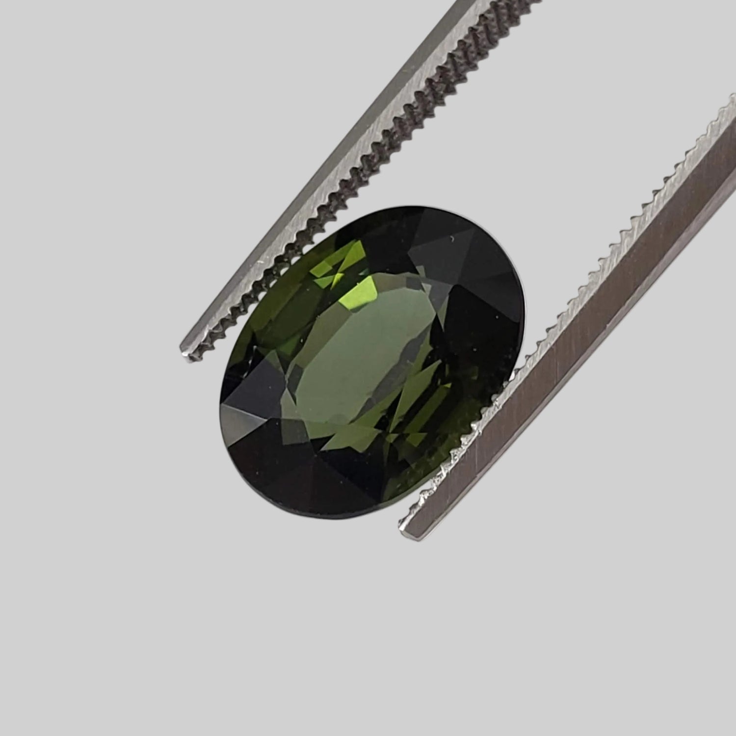  Tourmaline | Oval Cut | Forest Green | 11x8.5mm 3.85ct 
