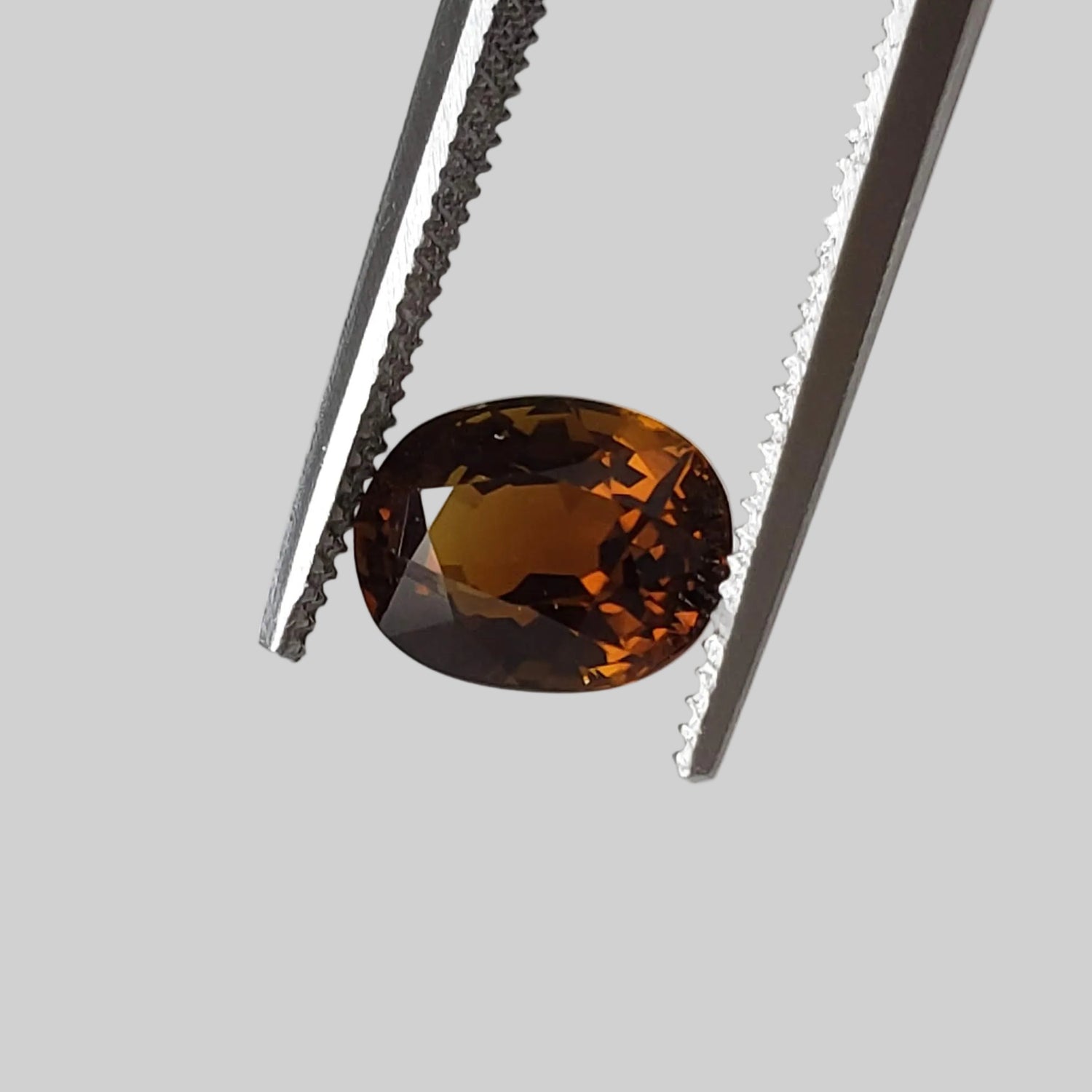  Tourmaline | Oval Cut | Golden Olive | 7.5x5.5 mm 