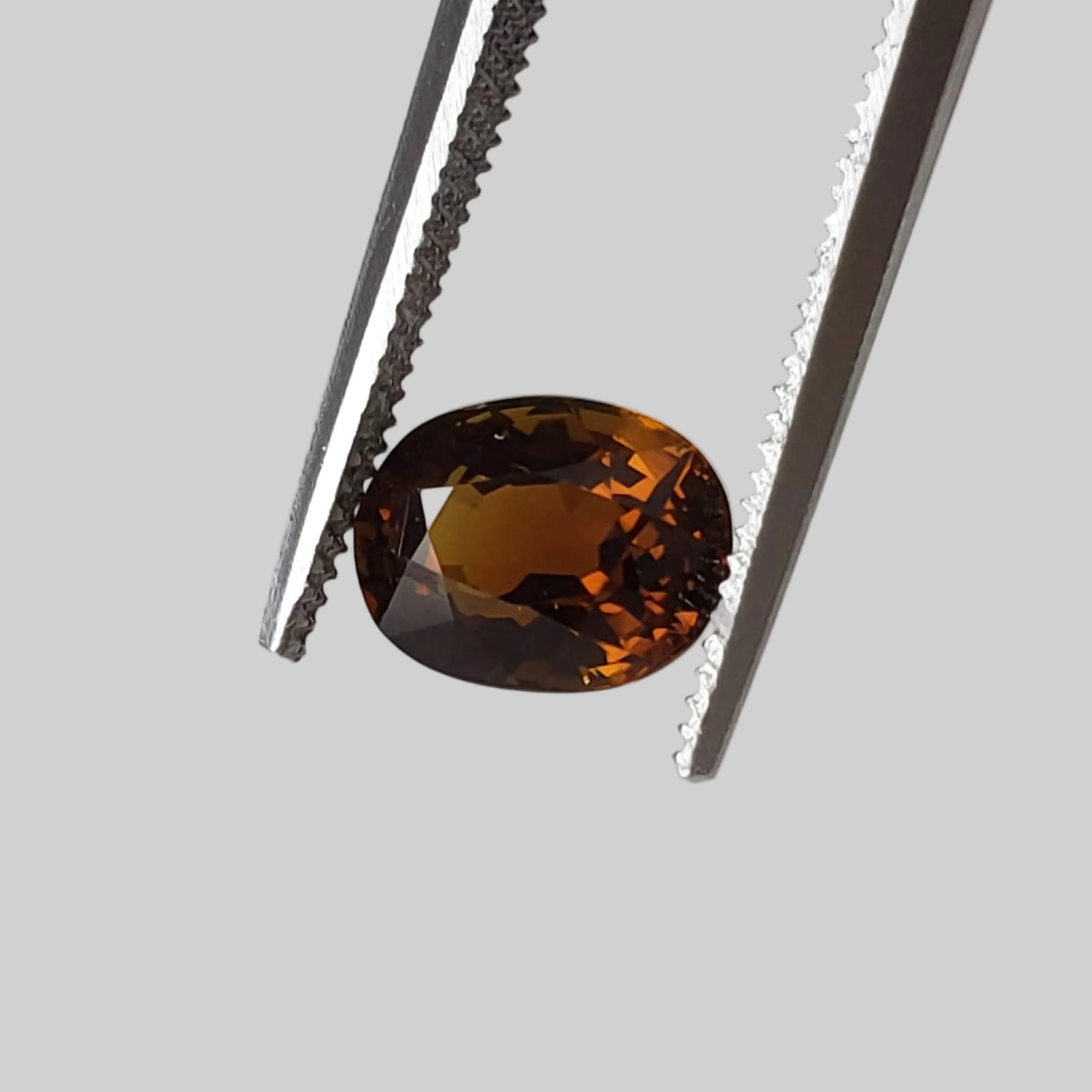  Tourmaline | Oval Cut | Golden Olive | 7.5x5.5 mm 