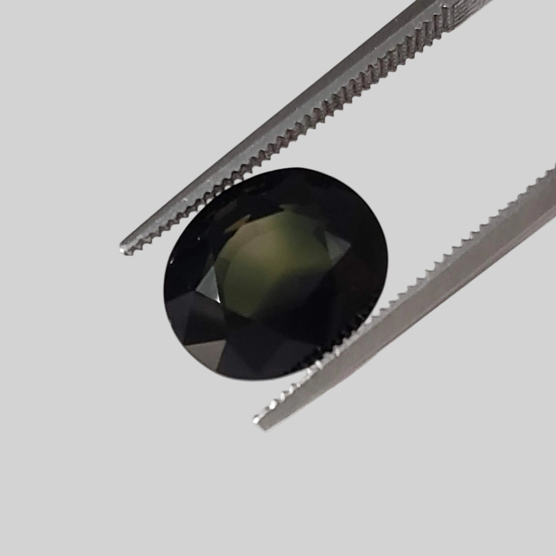  Tourmaline | Oval Cut | Green | 10.8x9.4mm 4.34ct 1