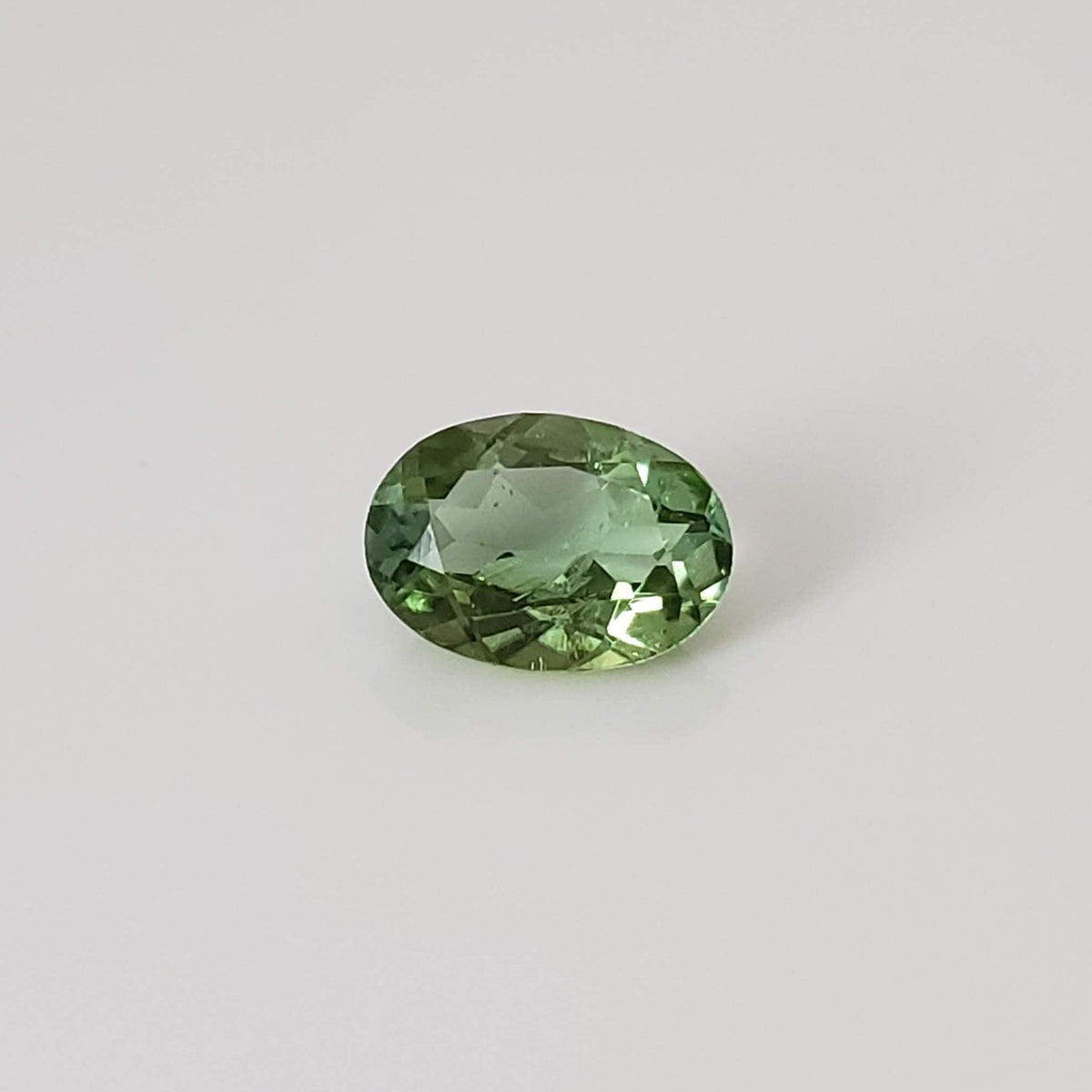 Tourmaline | Oval Cut | Green | 7x5mm 0.76ct 2