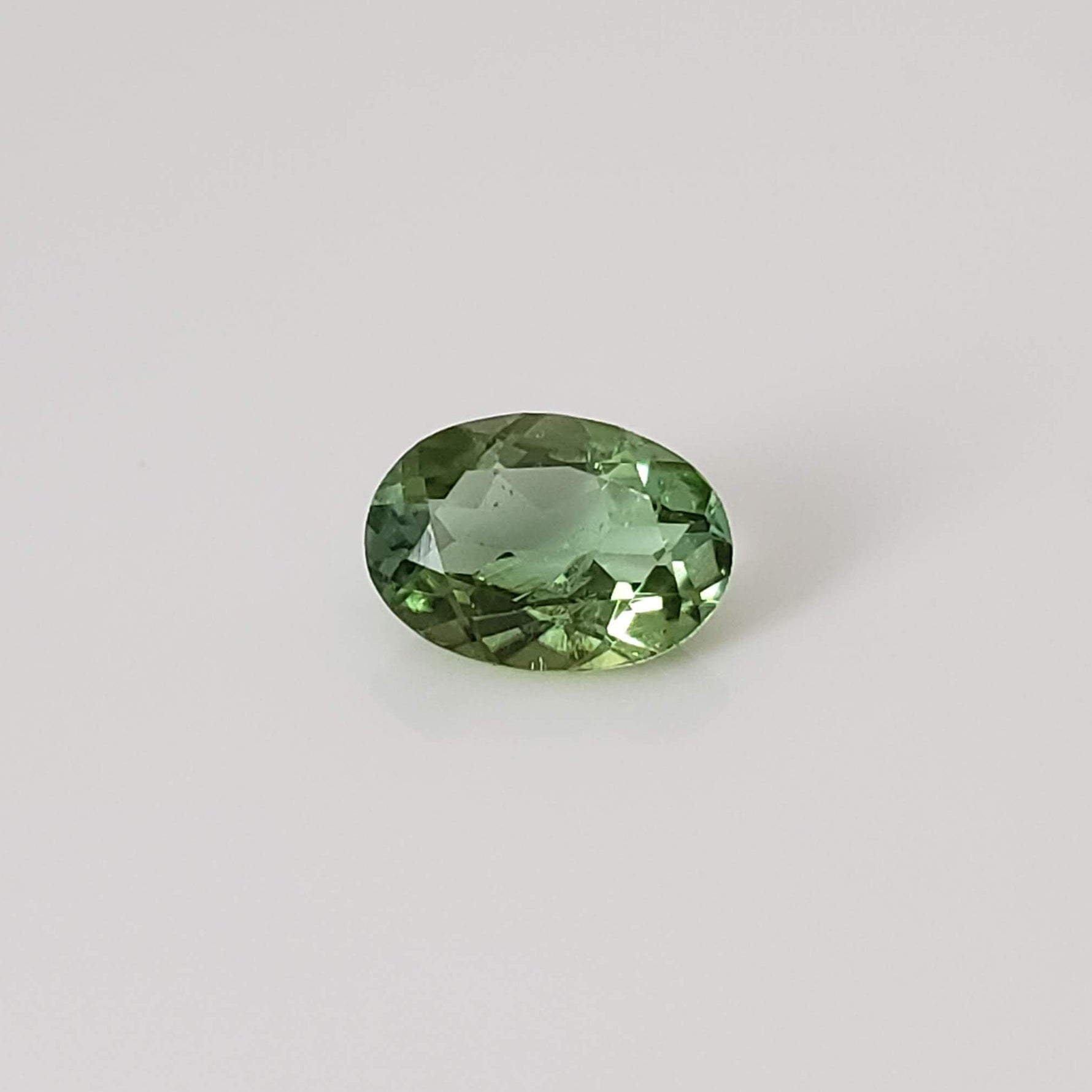 Tourmaline | Oval Cut | Green | 7x5mm 0.76ct 2