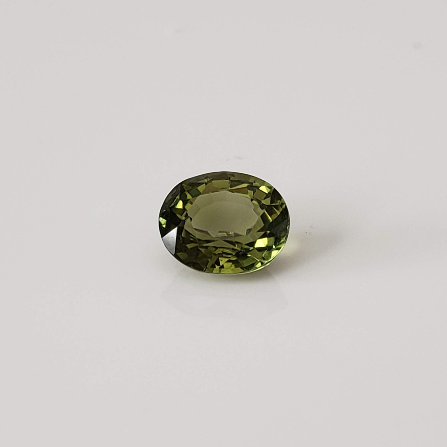 Tourmaline | Oval Cut | Lime Green | 7.5x6.5mm 1.55ct 3