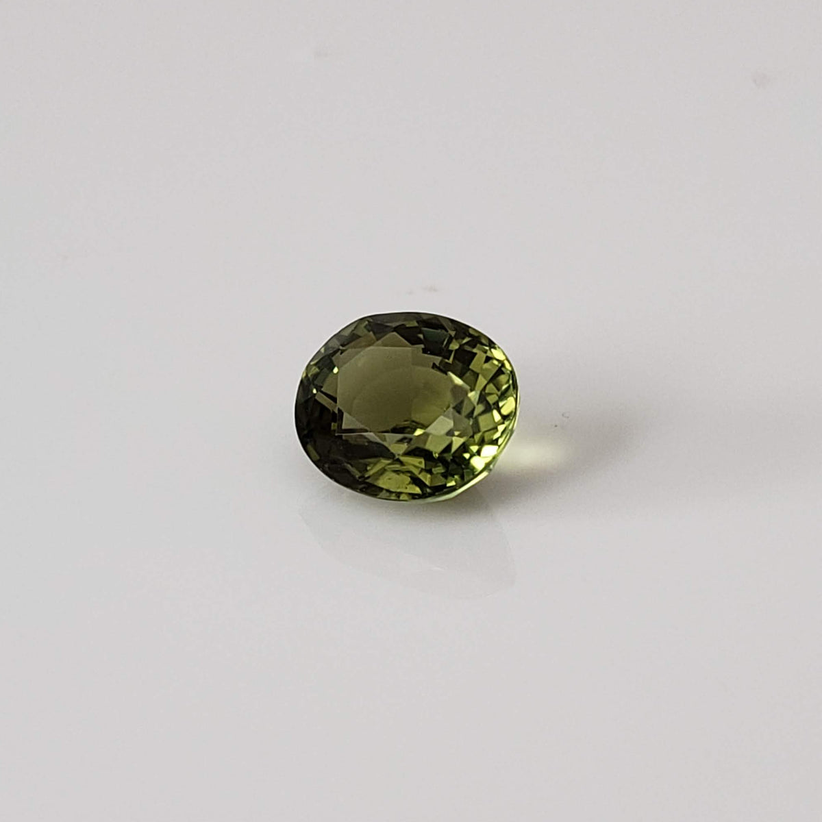  Tourmaline | Oval Cut | Lime Green | 7.5x6.5mm 1.55ct 2