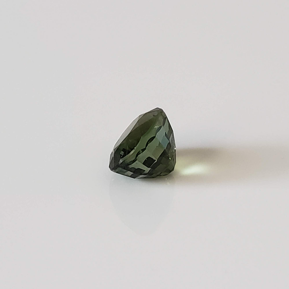  Tourmaline | Oval Cut | Neon Green | 8x6.5mm 1.93ct 5