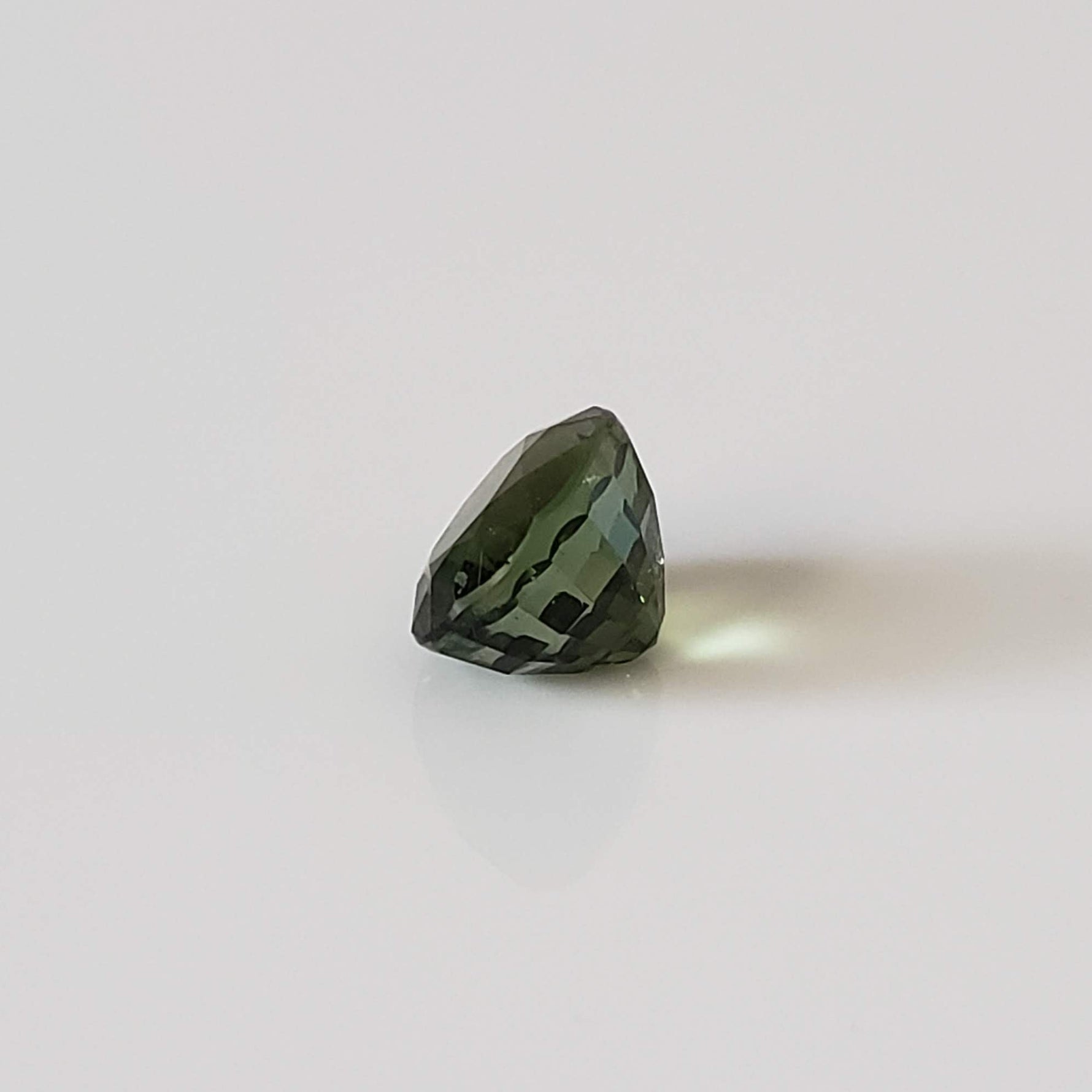  Tourmaline | Oval Cut | Neon Green | 8x6.5mm 1.93ct 5