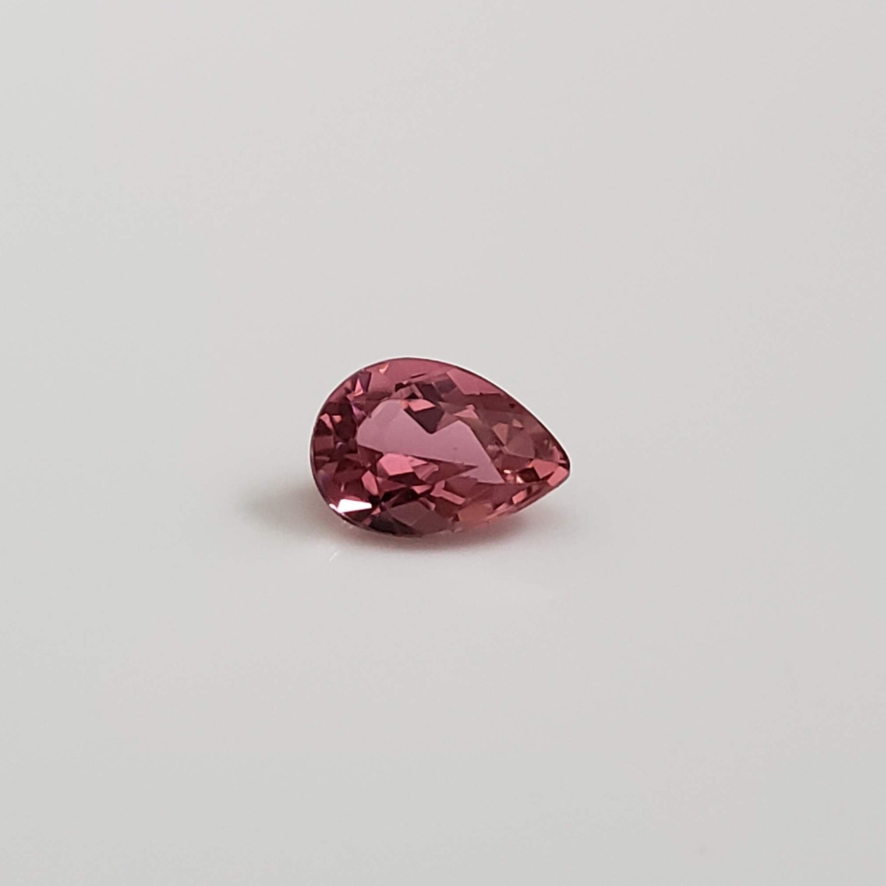  Tourmaline | Pear Shape Cut | Pink | 6.7x4.6mm 0.66ct 