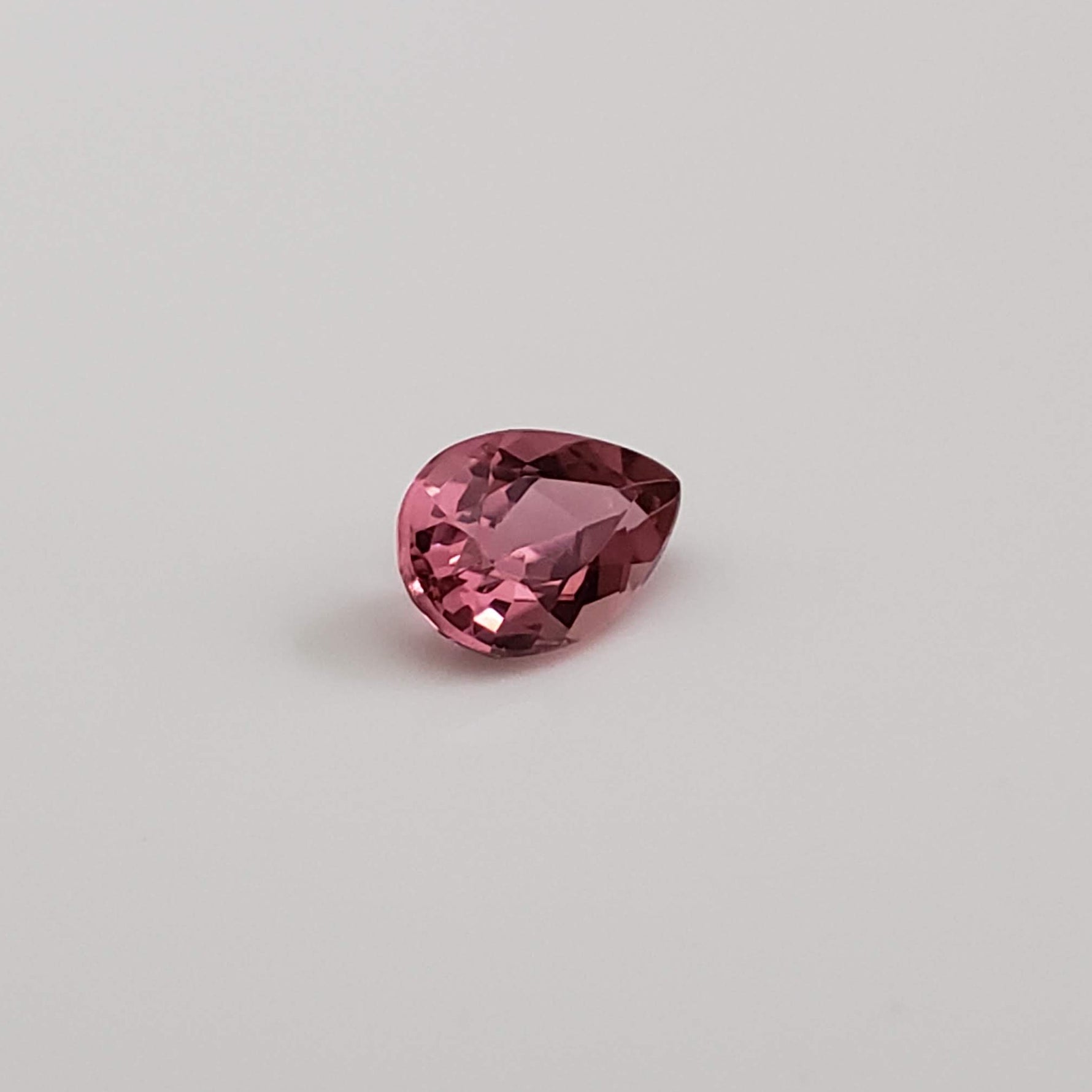  Tourmaline | Pear Shape Cut | Pink | 6.7x4.6mm 0.66ct 3