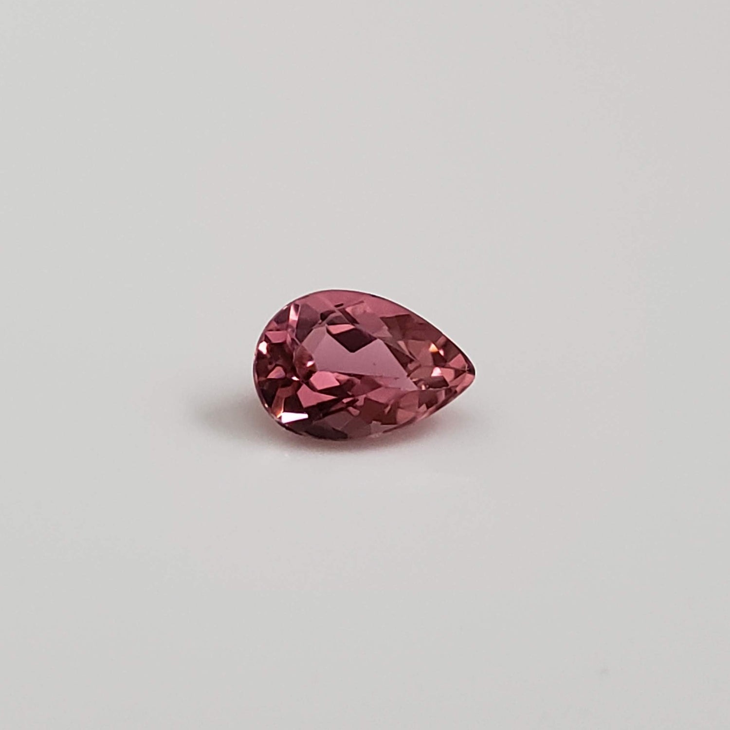  Tourmaline | Pear Shape Cut | Pink | 6.7x4.6mm 0.66ct 1