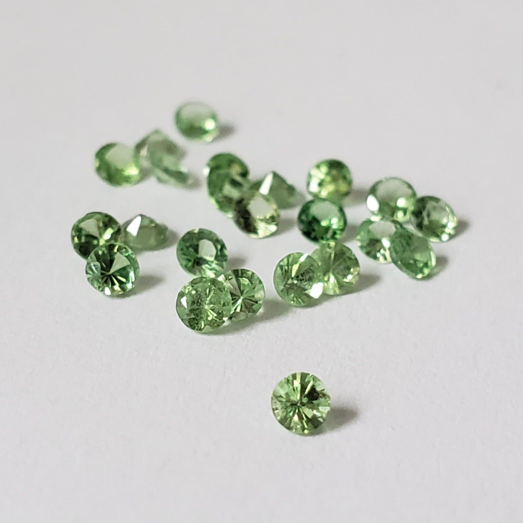  Tsavorite | Round Cut | Emerald Green | 2mm | SO24 