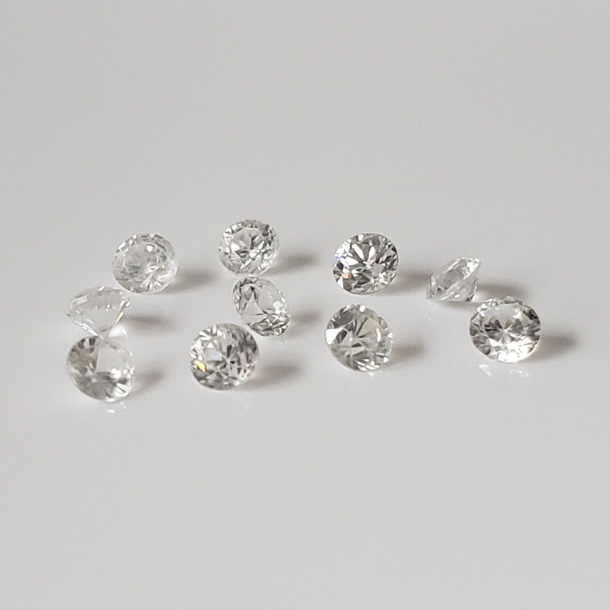  Zircon | 10 Piece Lot | Round Diamond Cut | White | 3.2mm | Cambodia 2