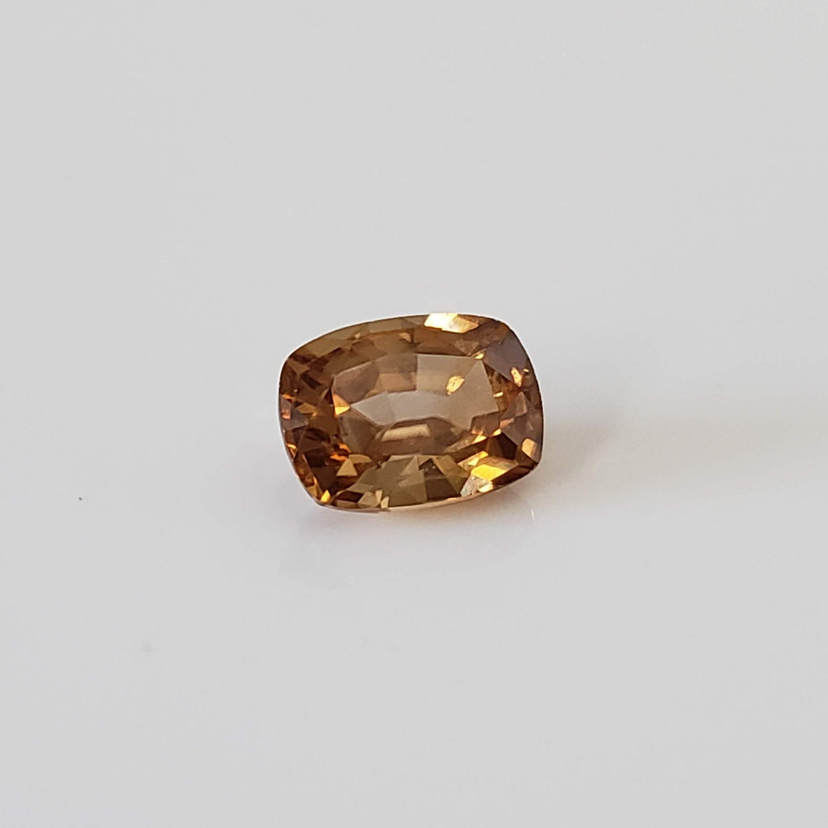  Zircon | Antique Cut | Golden | 7x5mm 2